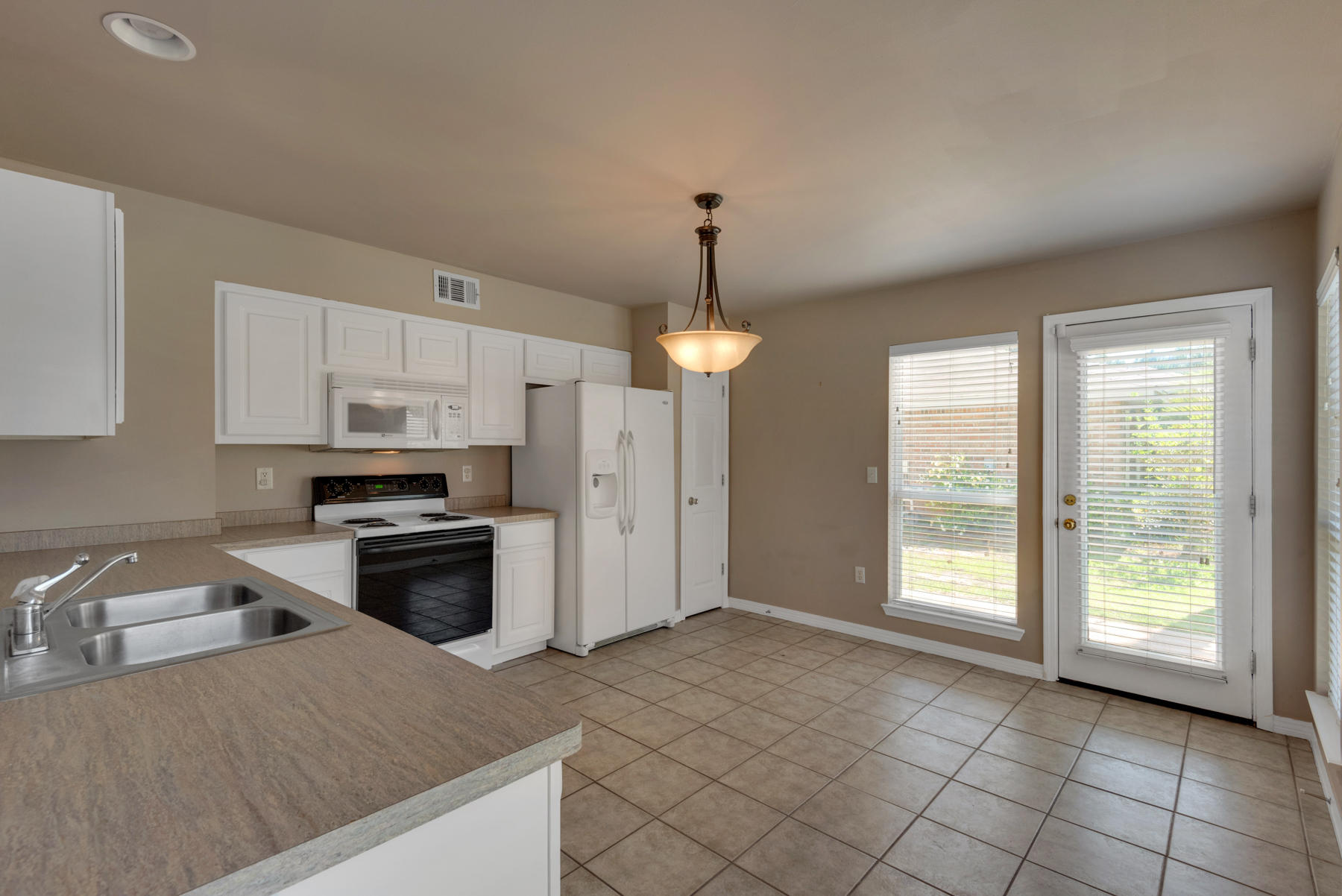 MACK BAYOU ESTATES - Residential