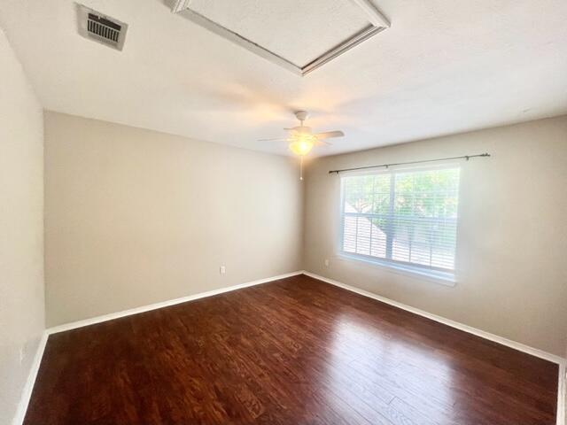 HIDDEN LAKES - Residential Lease