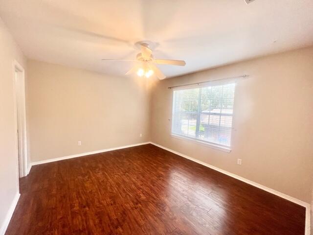 HIDDEN LAKES - Residential Lease