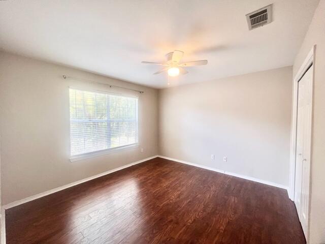 HIDDEN LAKES - Residential Lease