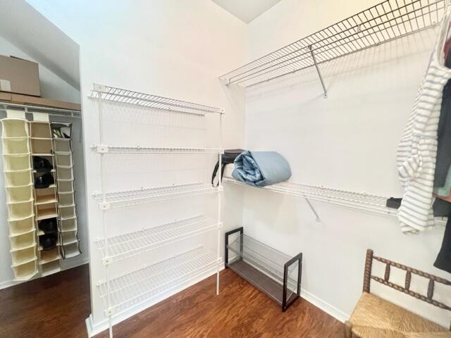 HIDDEN LAKES - Residential Lease