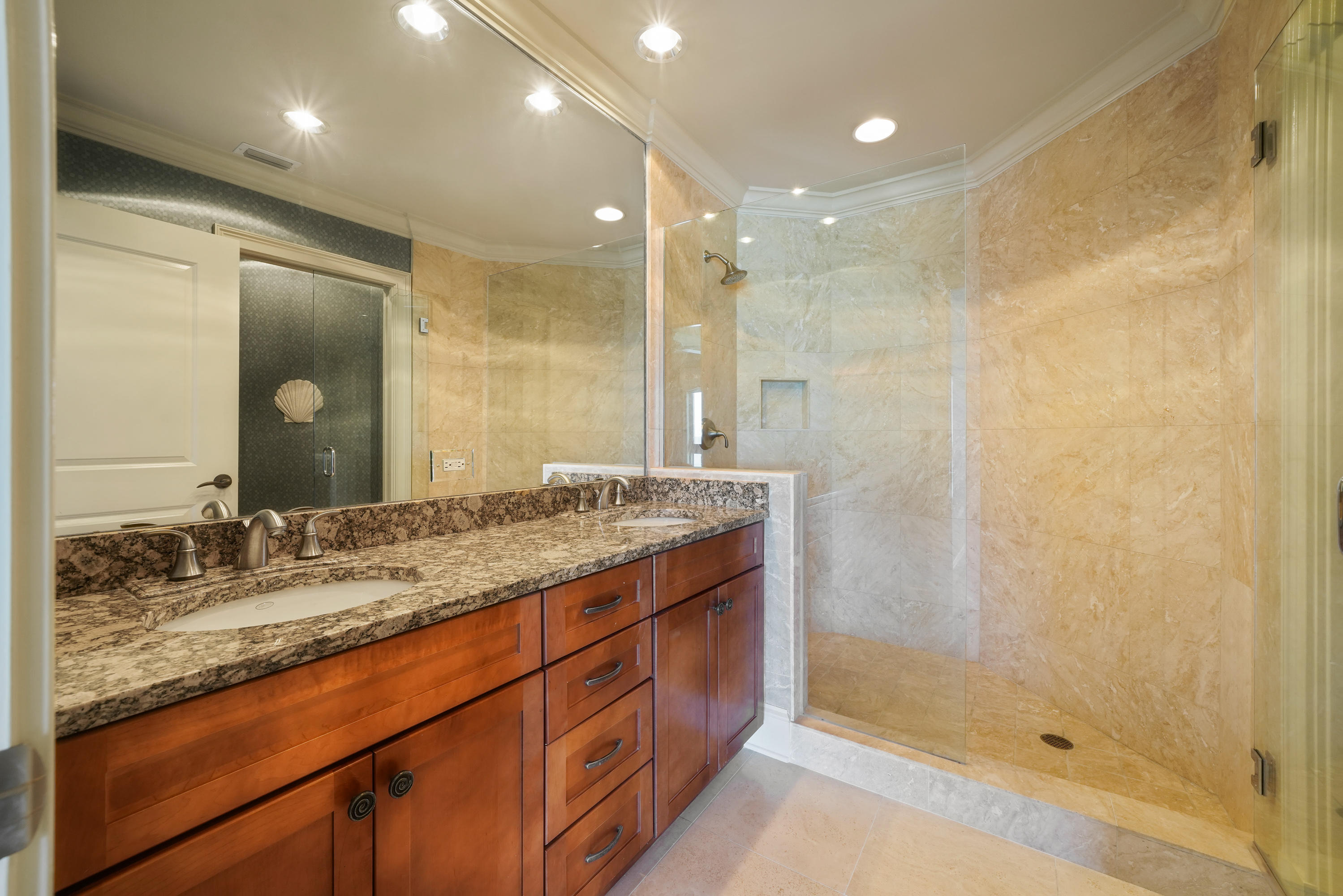 GRAND DUNES - SOUTH TOWER - Residential