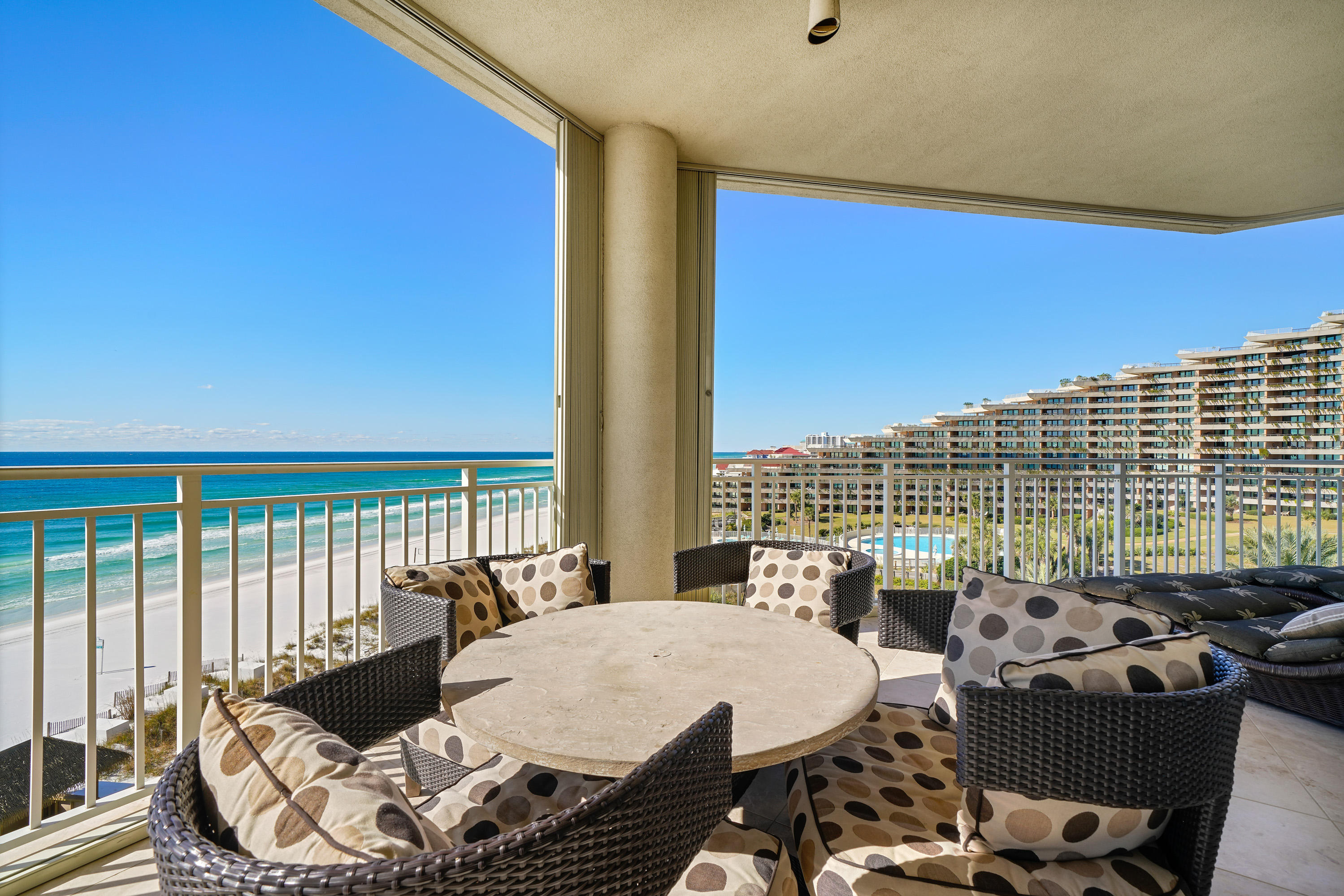 GRAND DUNES - SOUTH TOWER - Residential