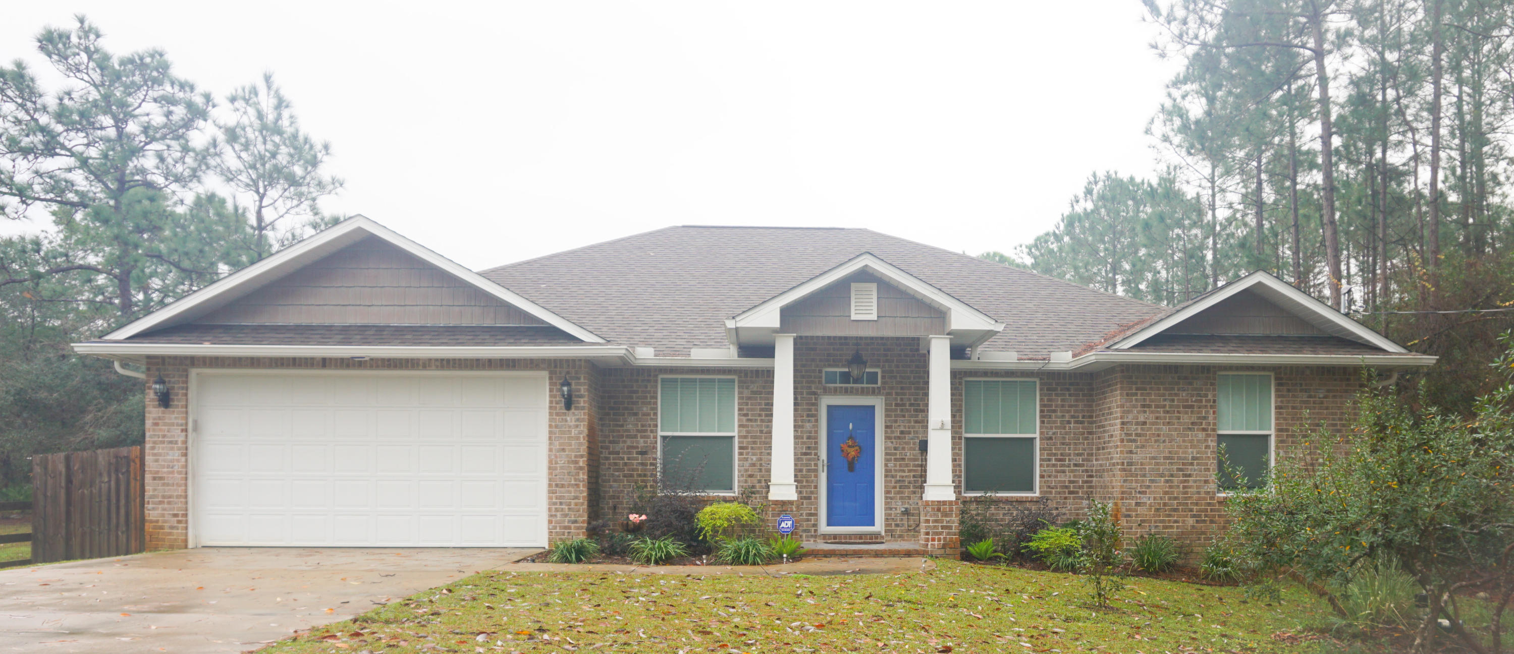 HOLLEY BY THE SEA - Residential