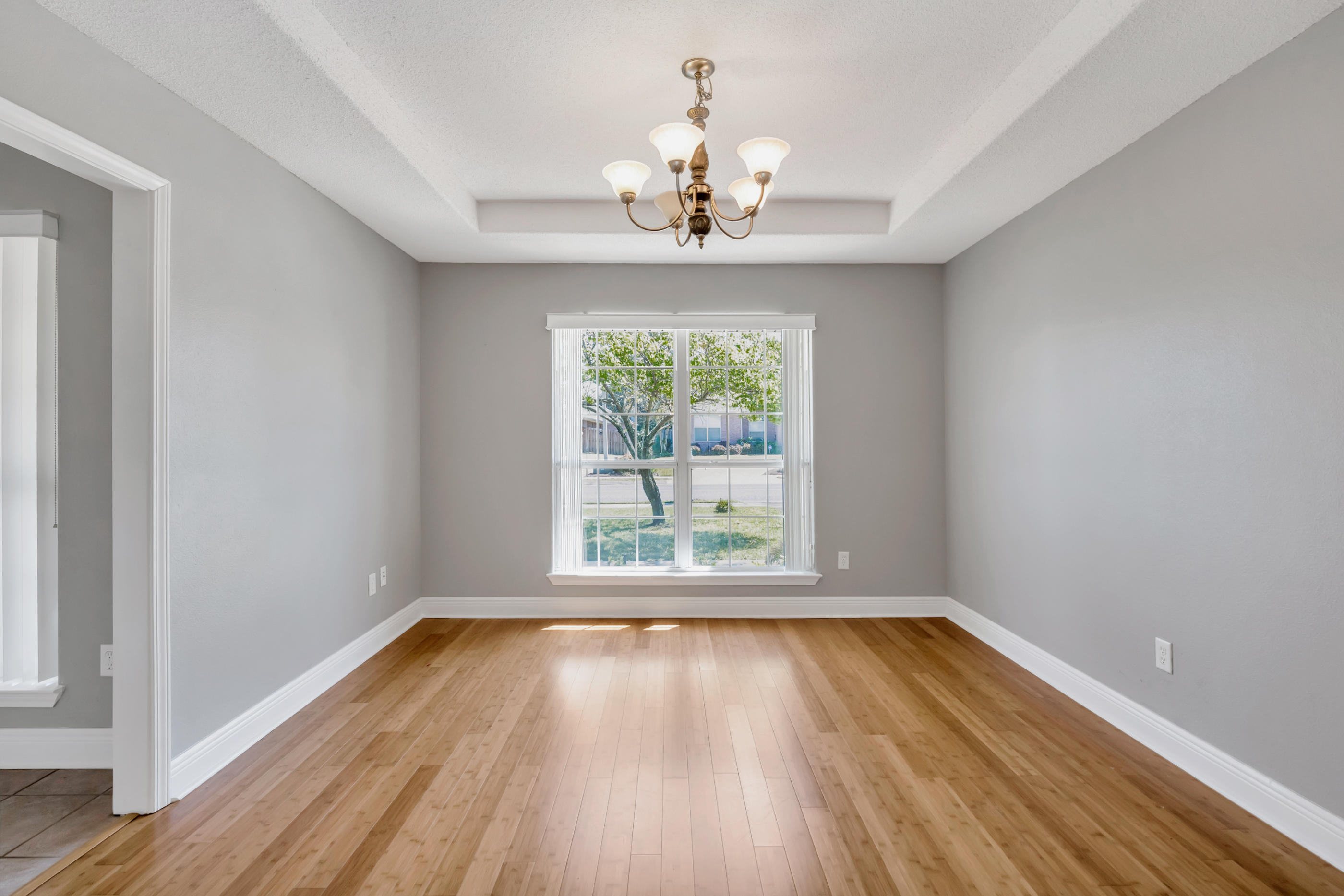 WOODLAWN HEIGHTS - Residential