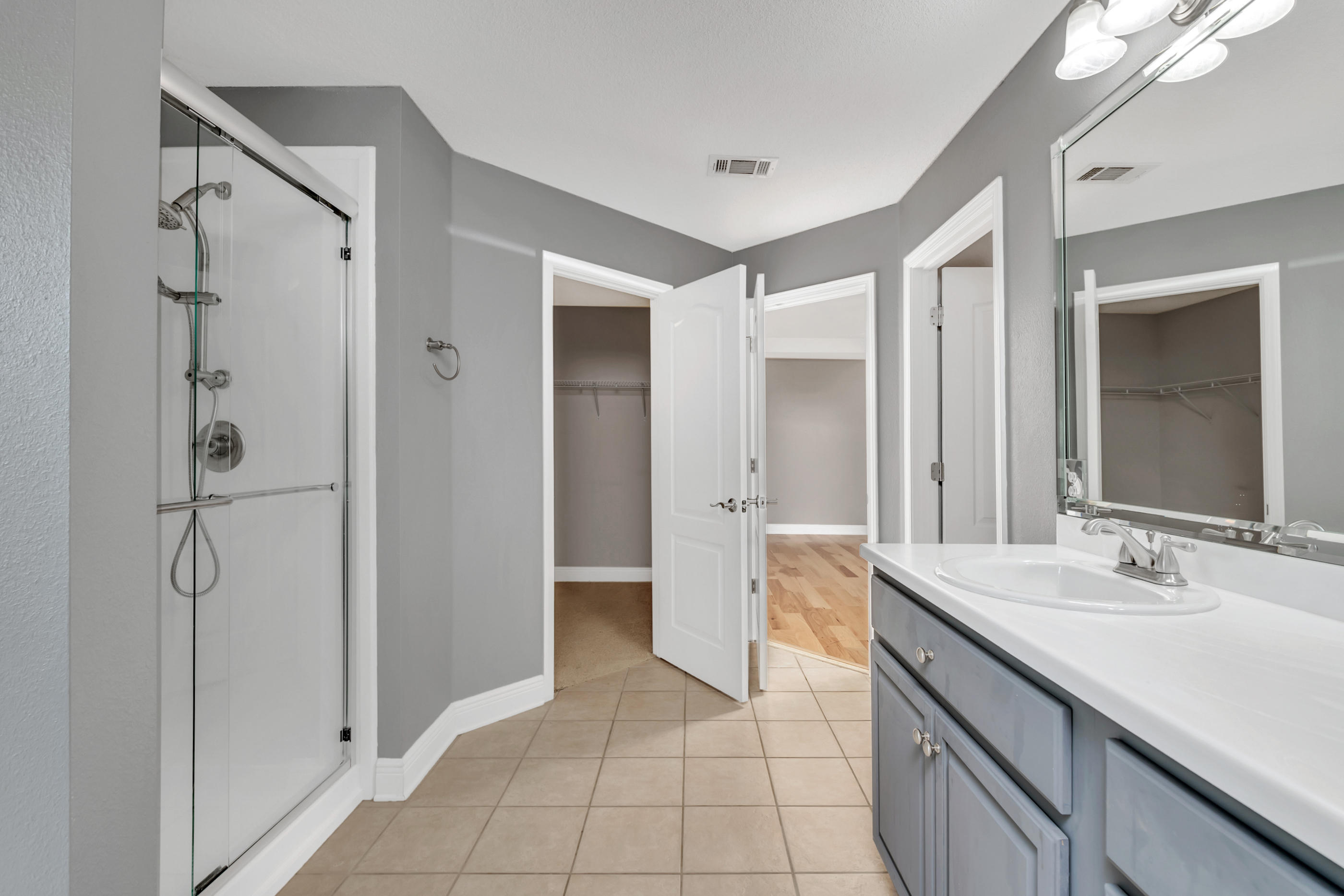 WOODLAWN HEIGHTS - Residential