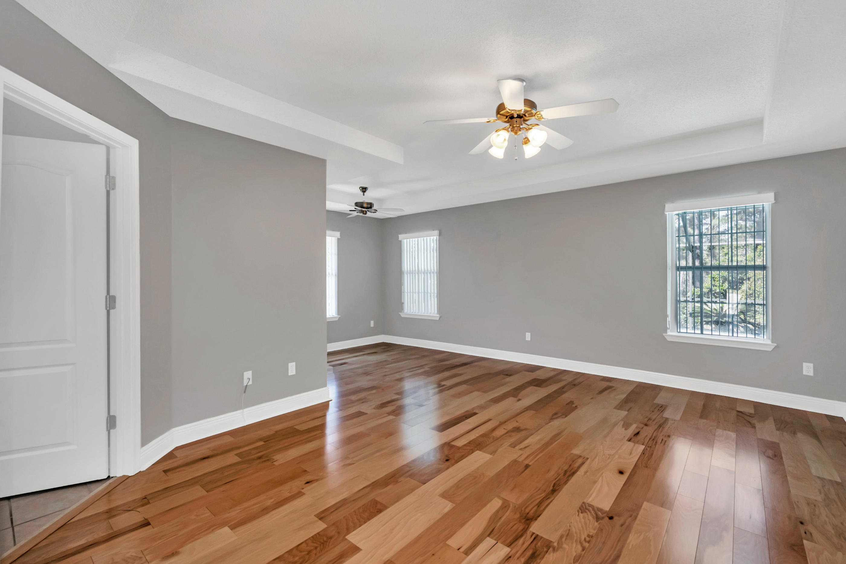 WOODLAWN HEIGHTS - Residential