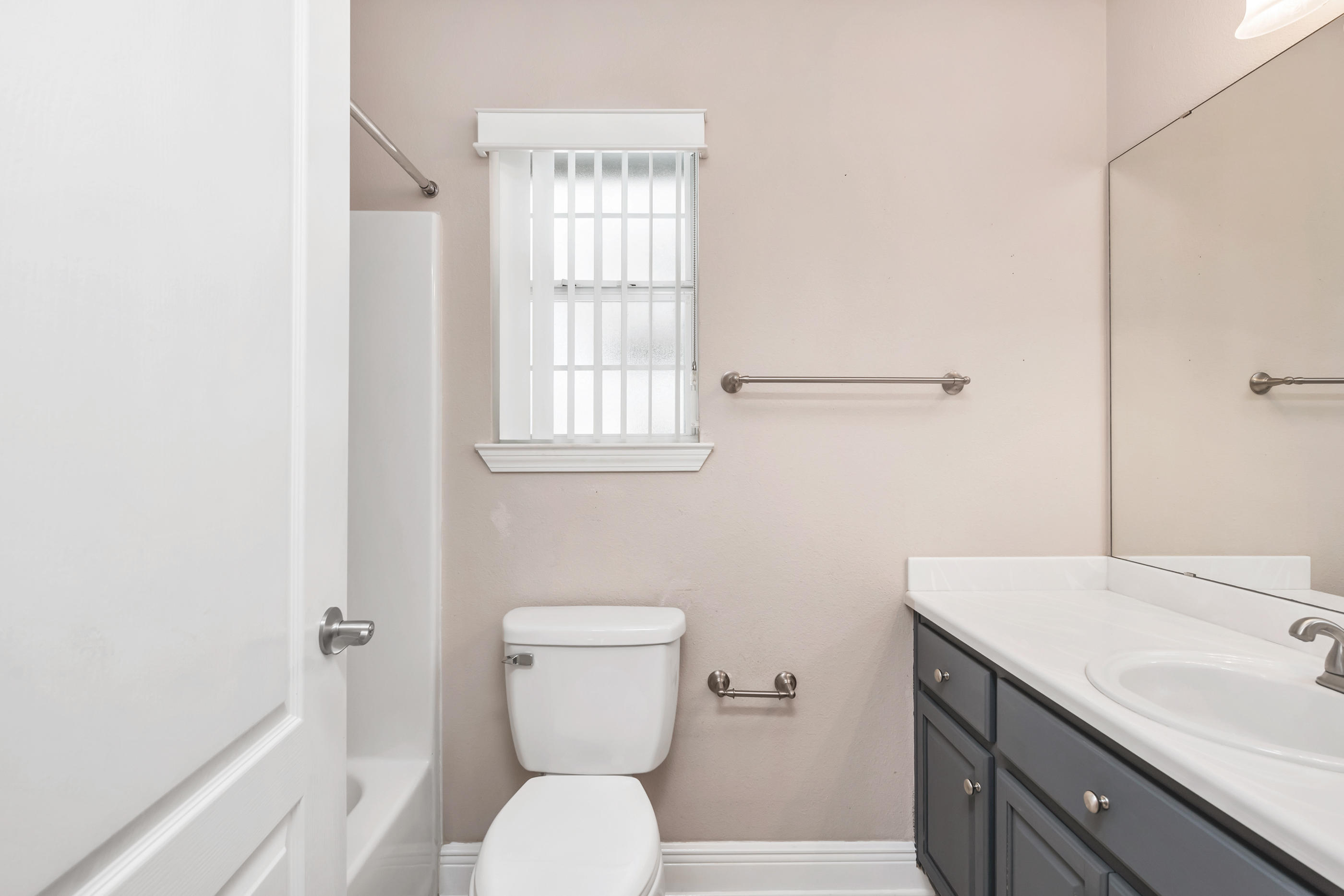 WOODLAWN HEIGHTS - Residential