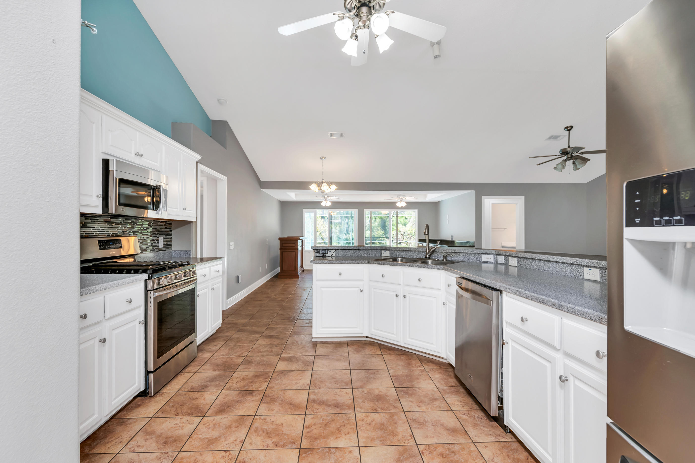 WOODLAWN HEIGHTS - Residential