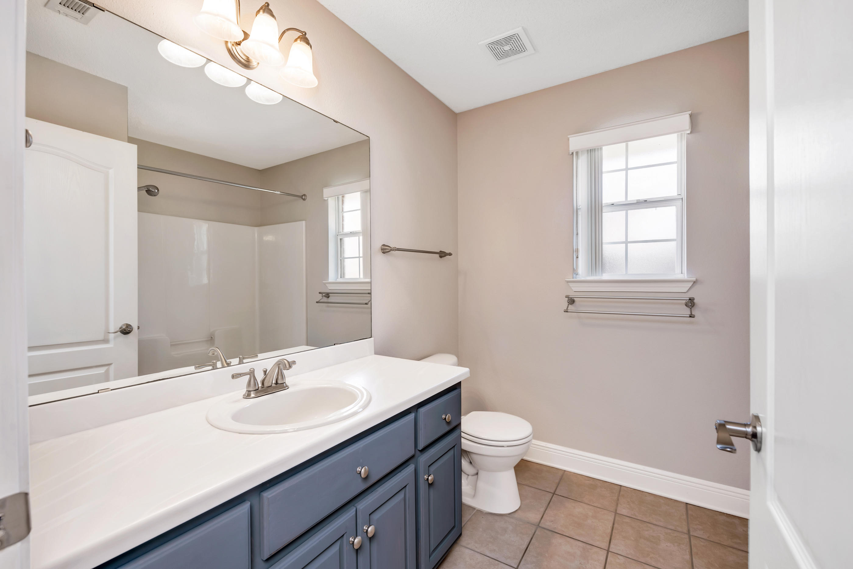 WOODLAWN HEIGHTS - Residential