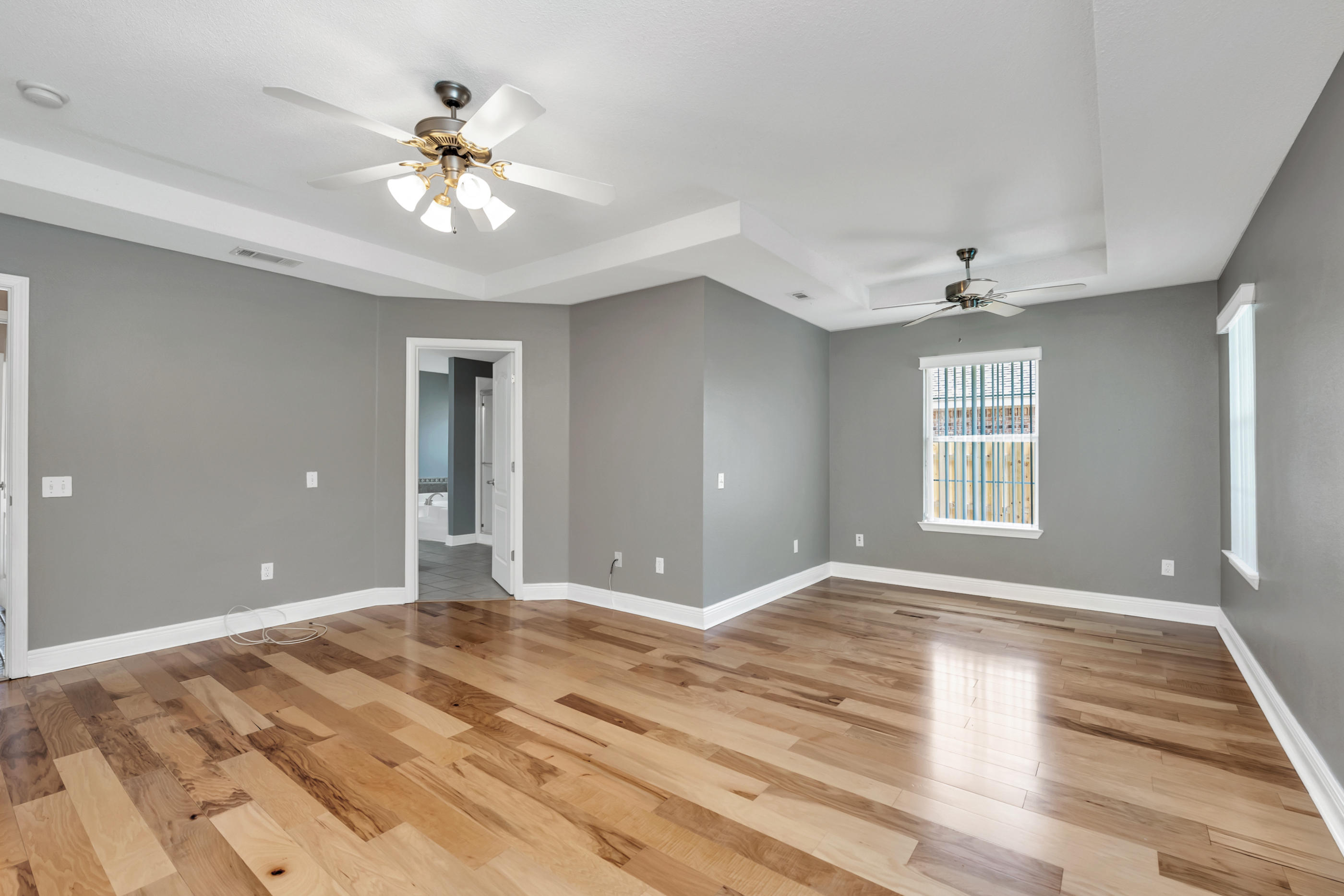 WOODLAWN HEIGHTS - Residential