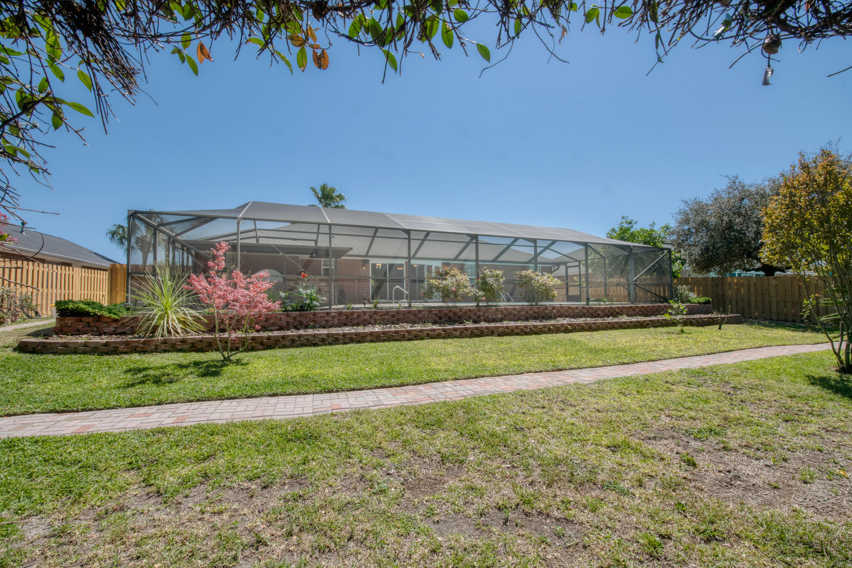 WOODLAWN HEIGHTS - Residential