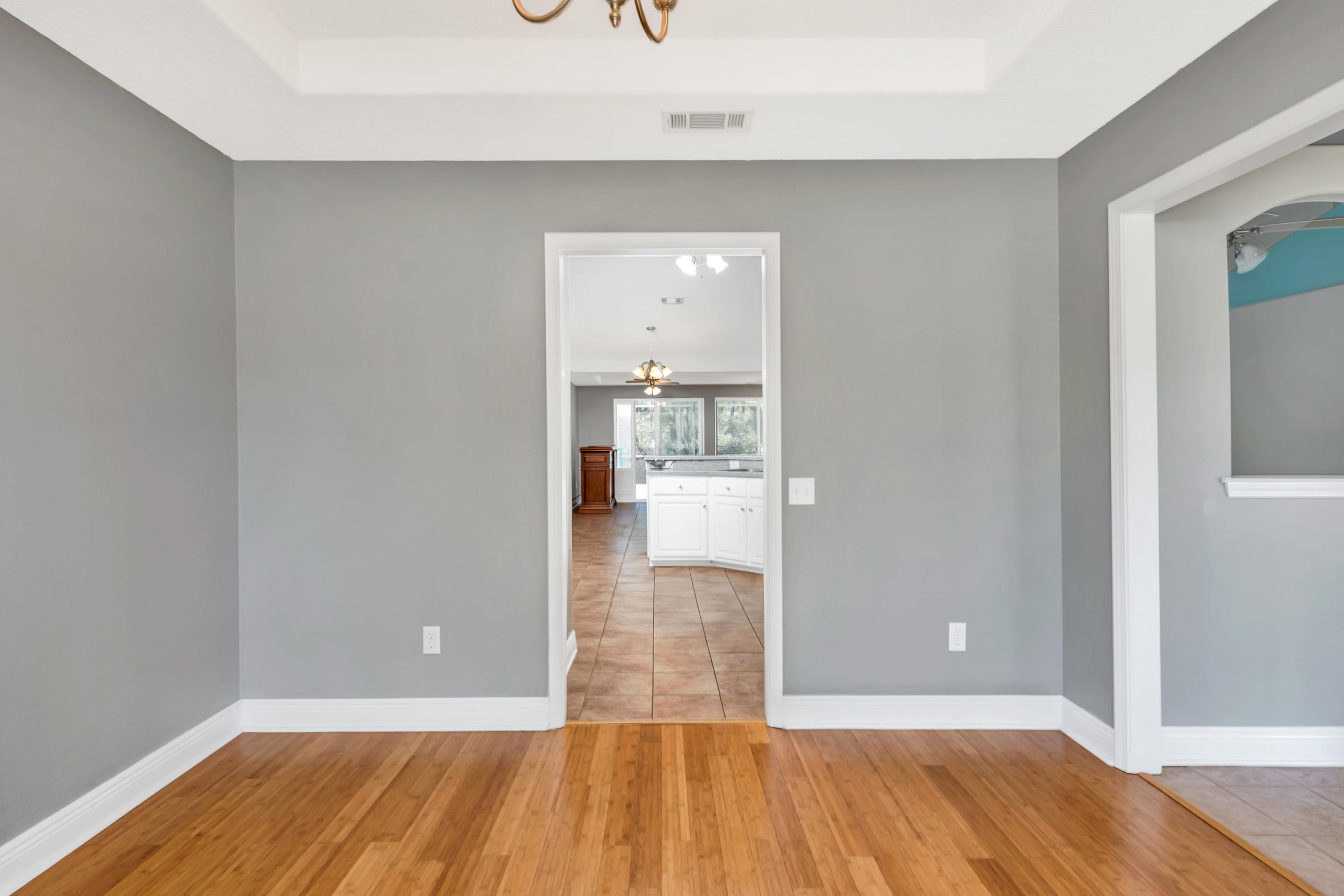 WOODLAWN HEIGHTS - Residential