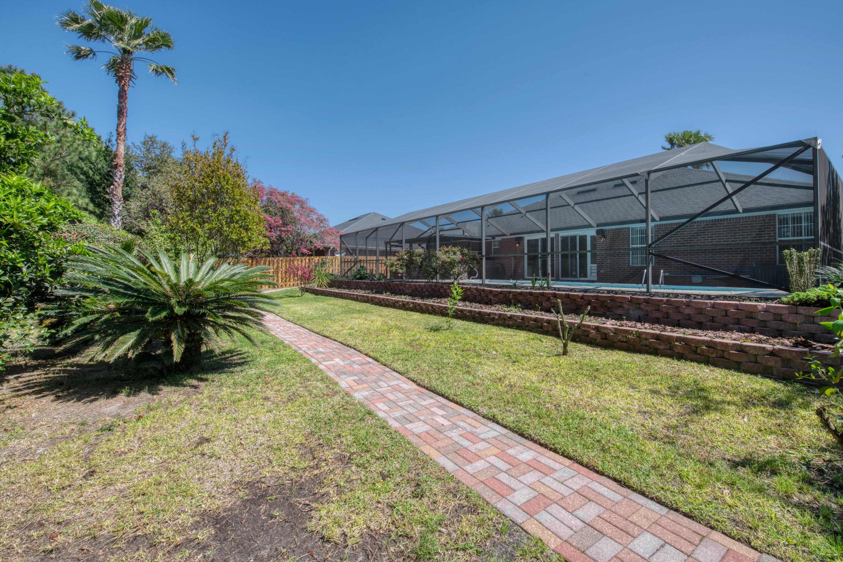 WOODLAWN HEIGHTS - Residential