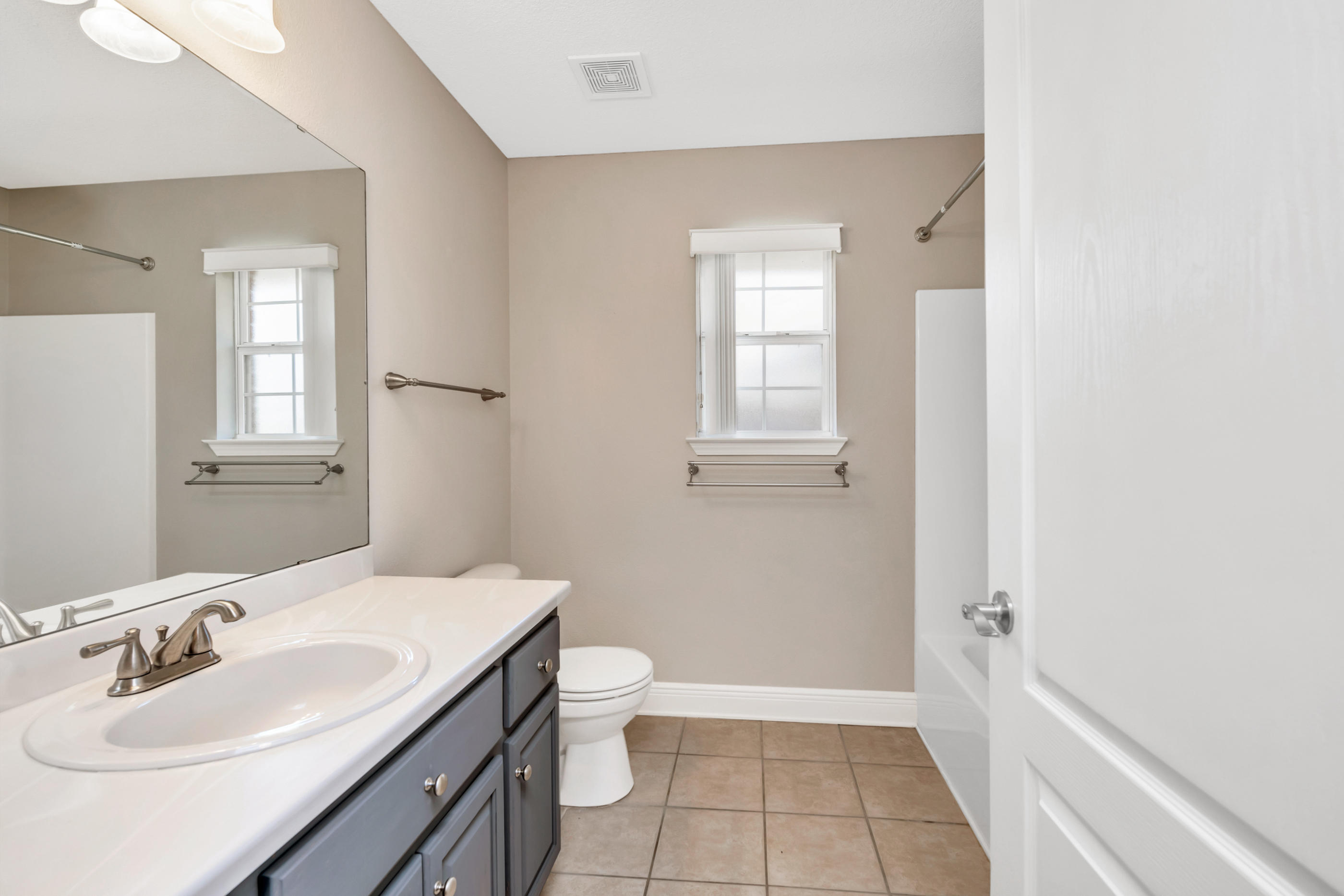 WOODLAWN HEIGHTS - Residential