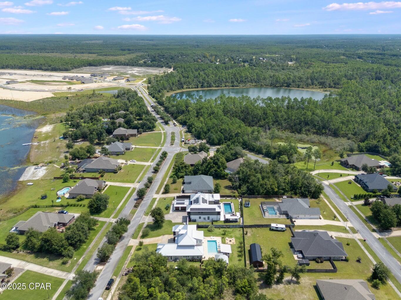 Lake Merial - Residential