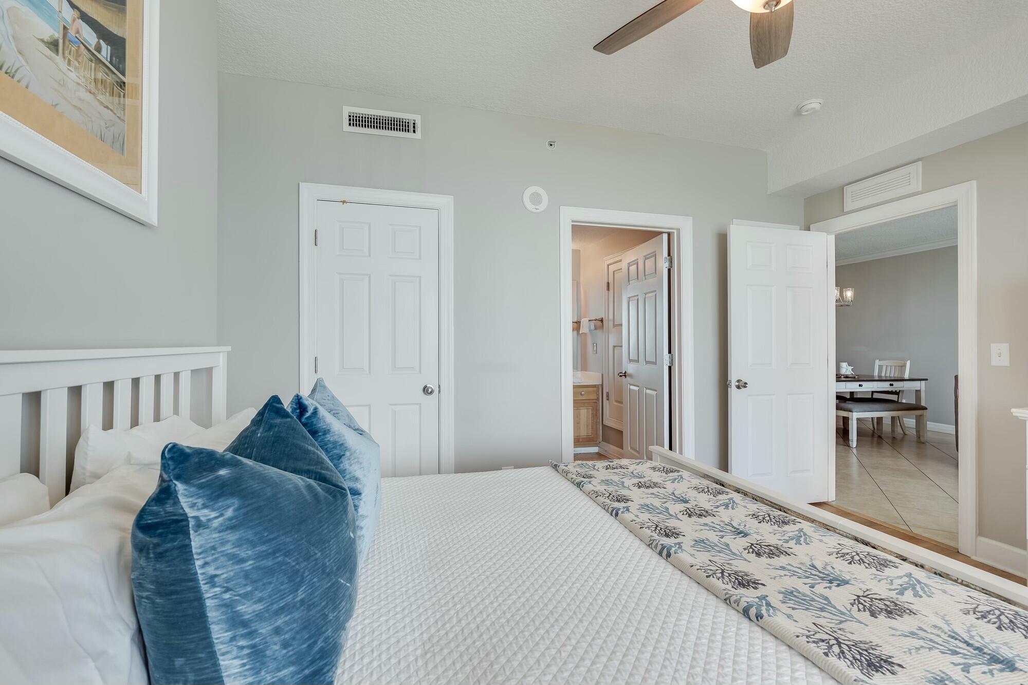 TROPIC WINDS - Residential