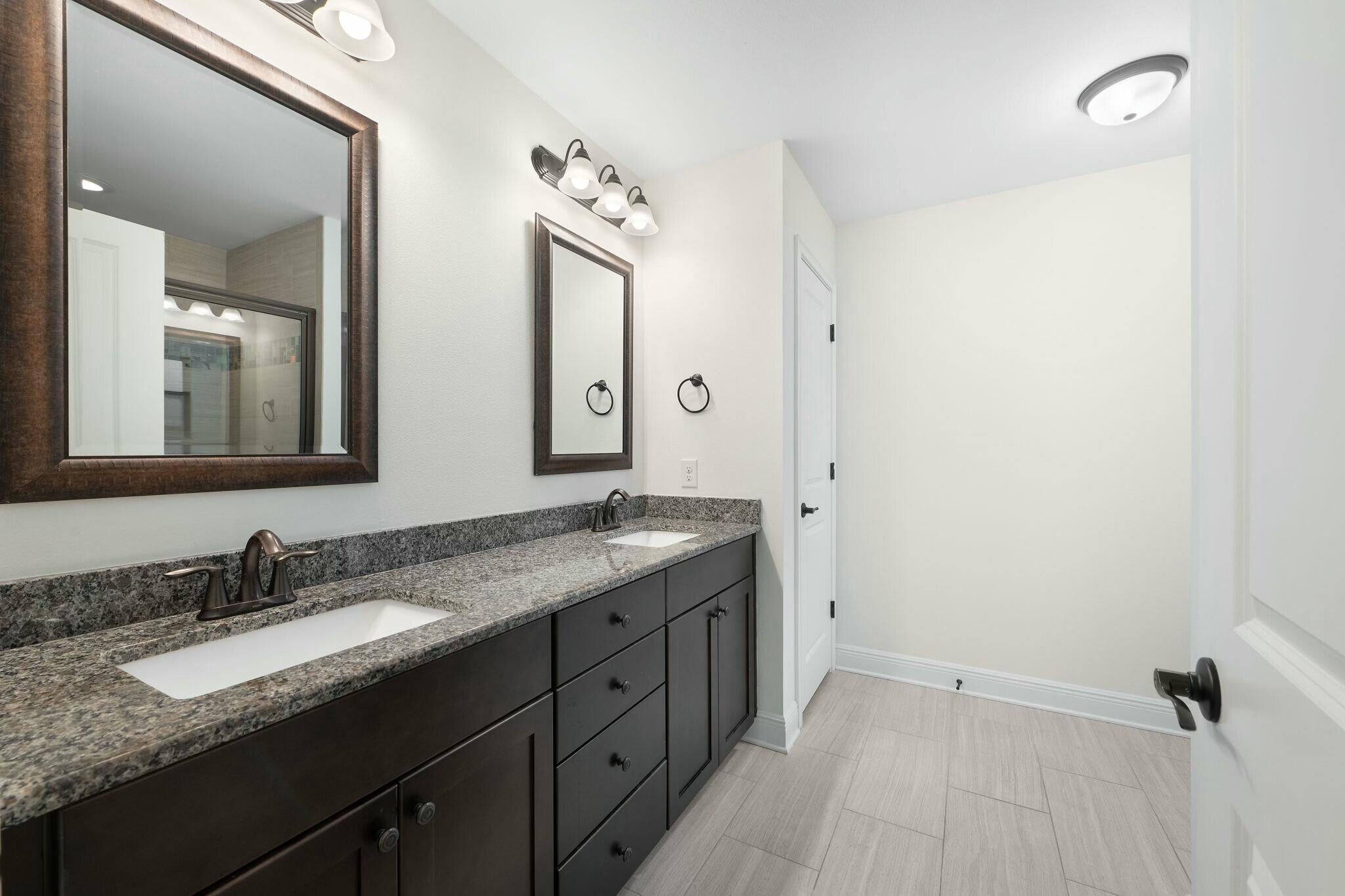 NAVARRE S/D 2ND ADDN - Residential