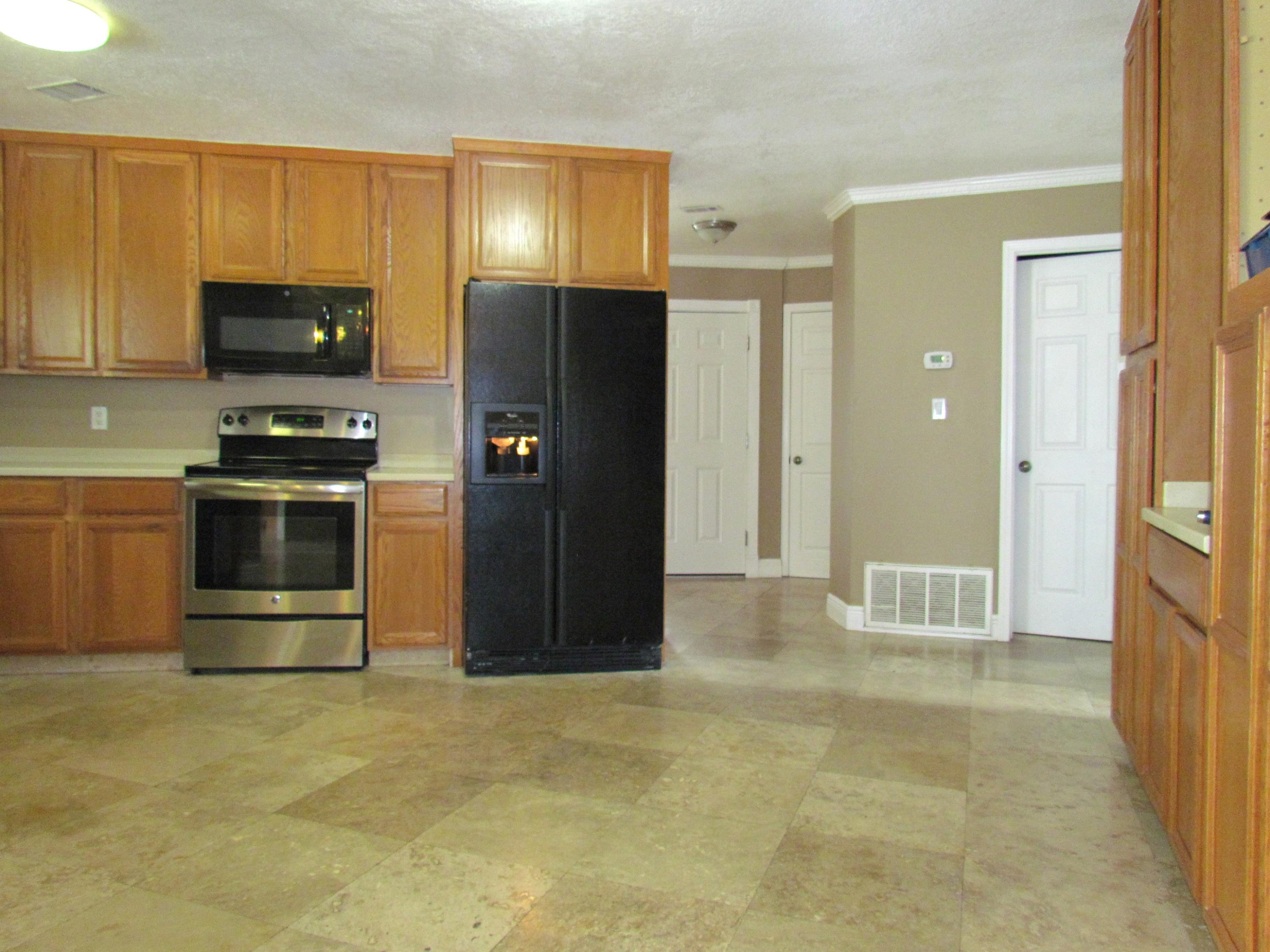 SPRING LAKE #2 - Residential Lease