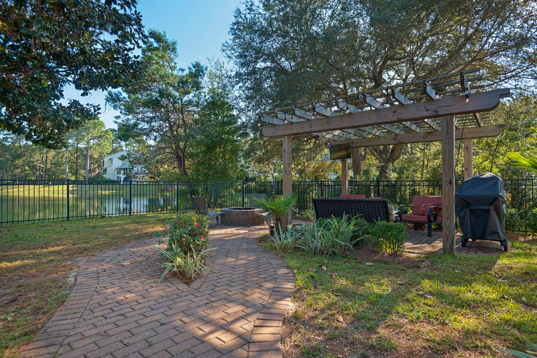 Hidden Lakes - Residential