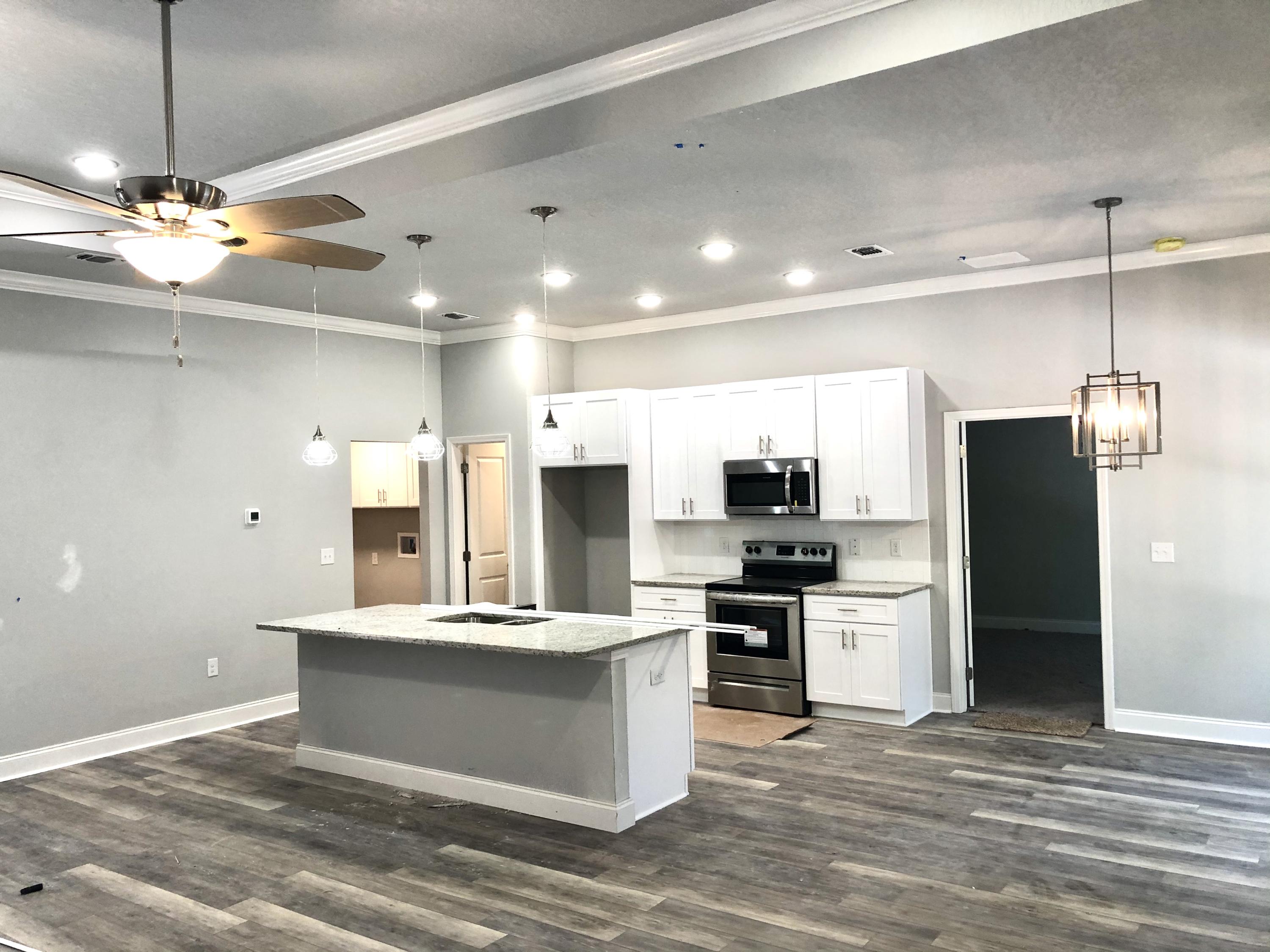 HOLLEY BY THE SEA - Residential