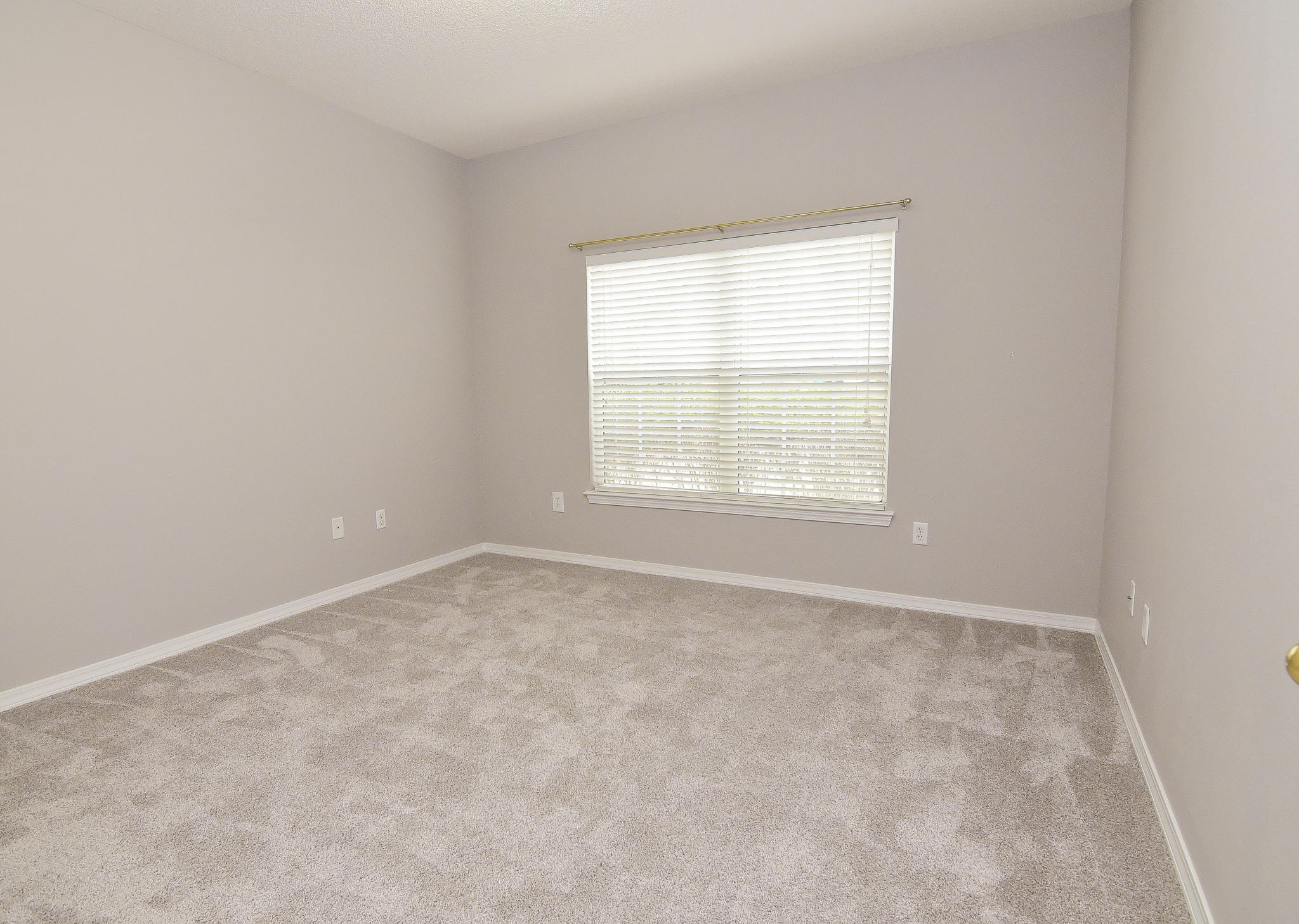 THE OAKS AT NICEVILLE PH II - Residential