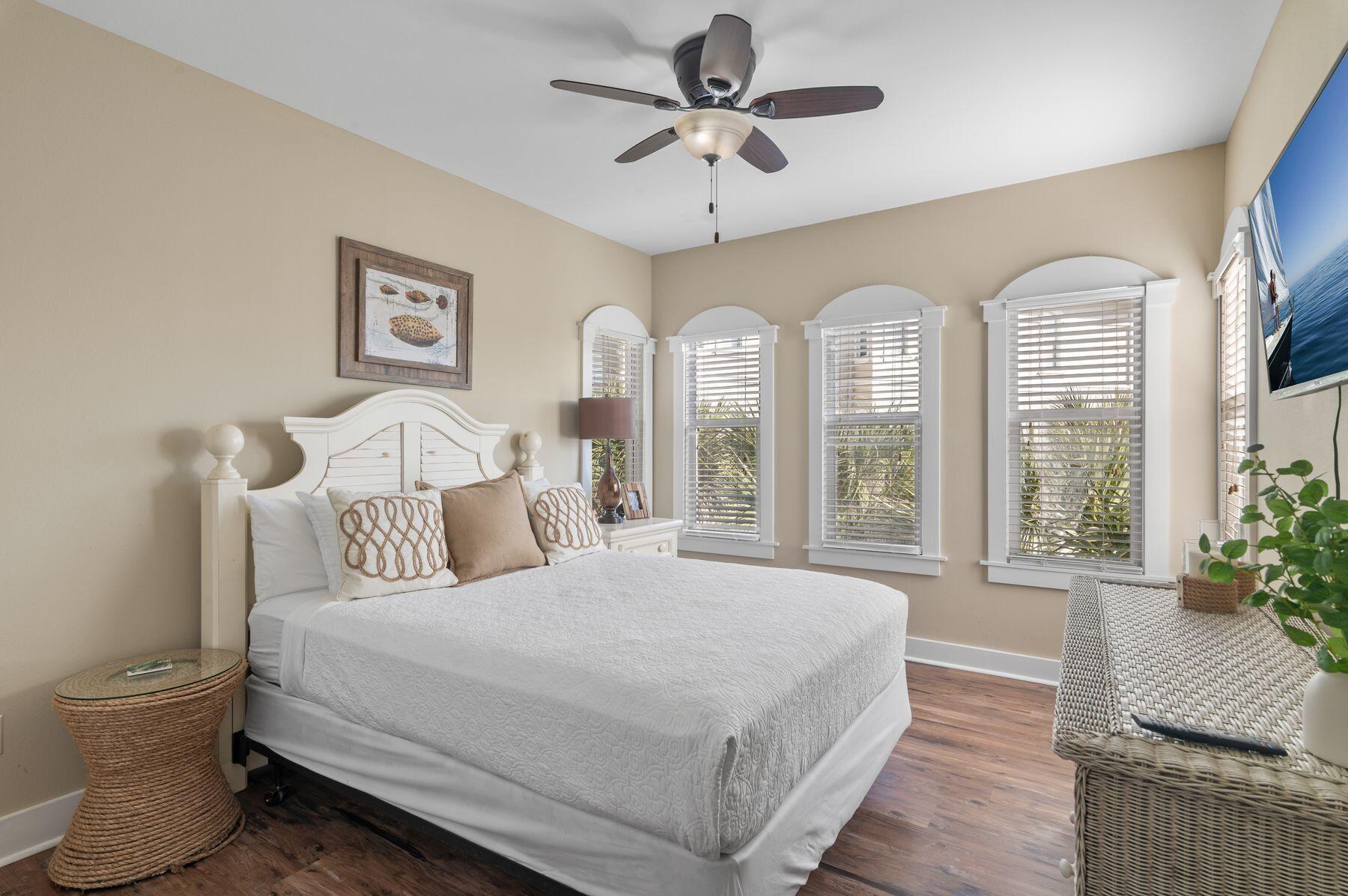 VILLAS AT SEACREST BEACH - Residential