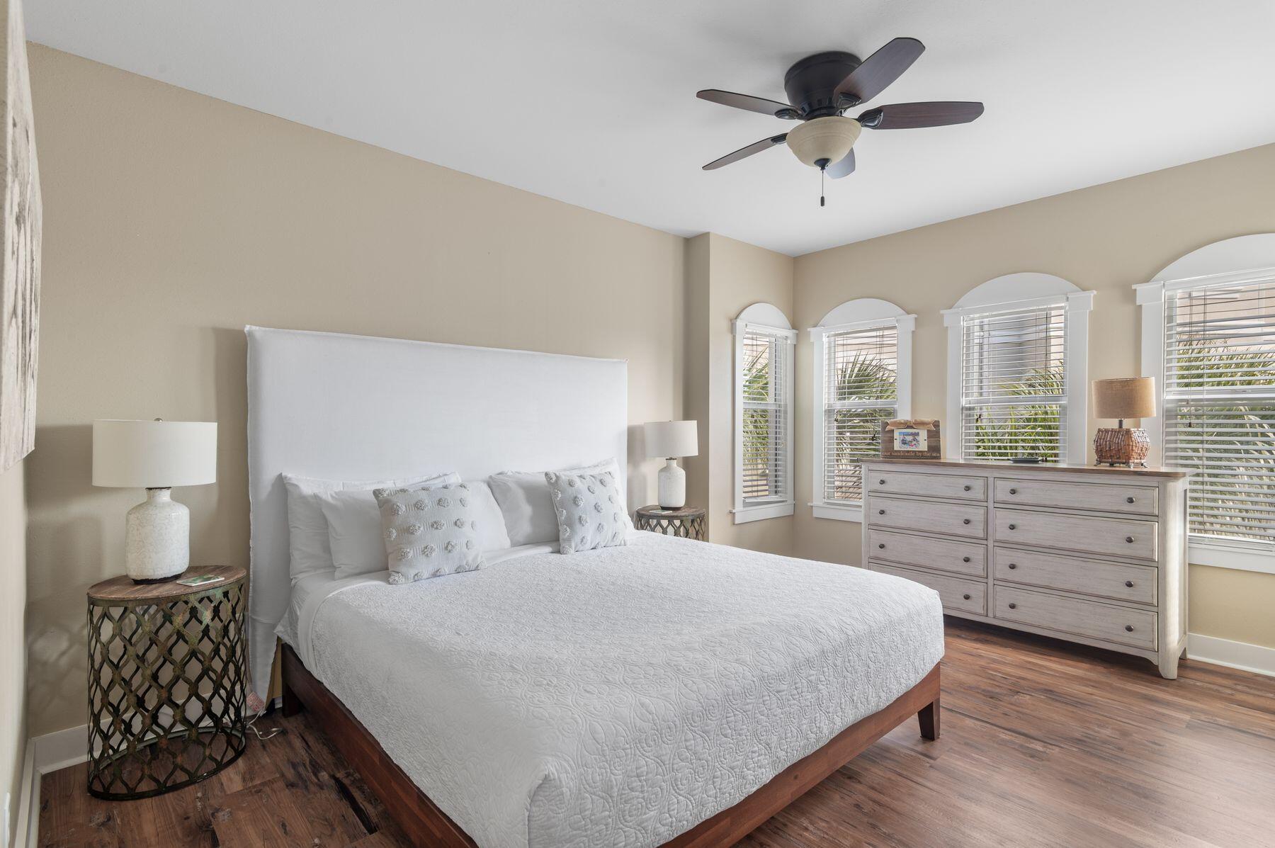 VILLAS AT SEACREST BEACH - Residential