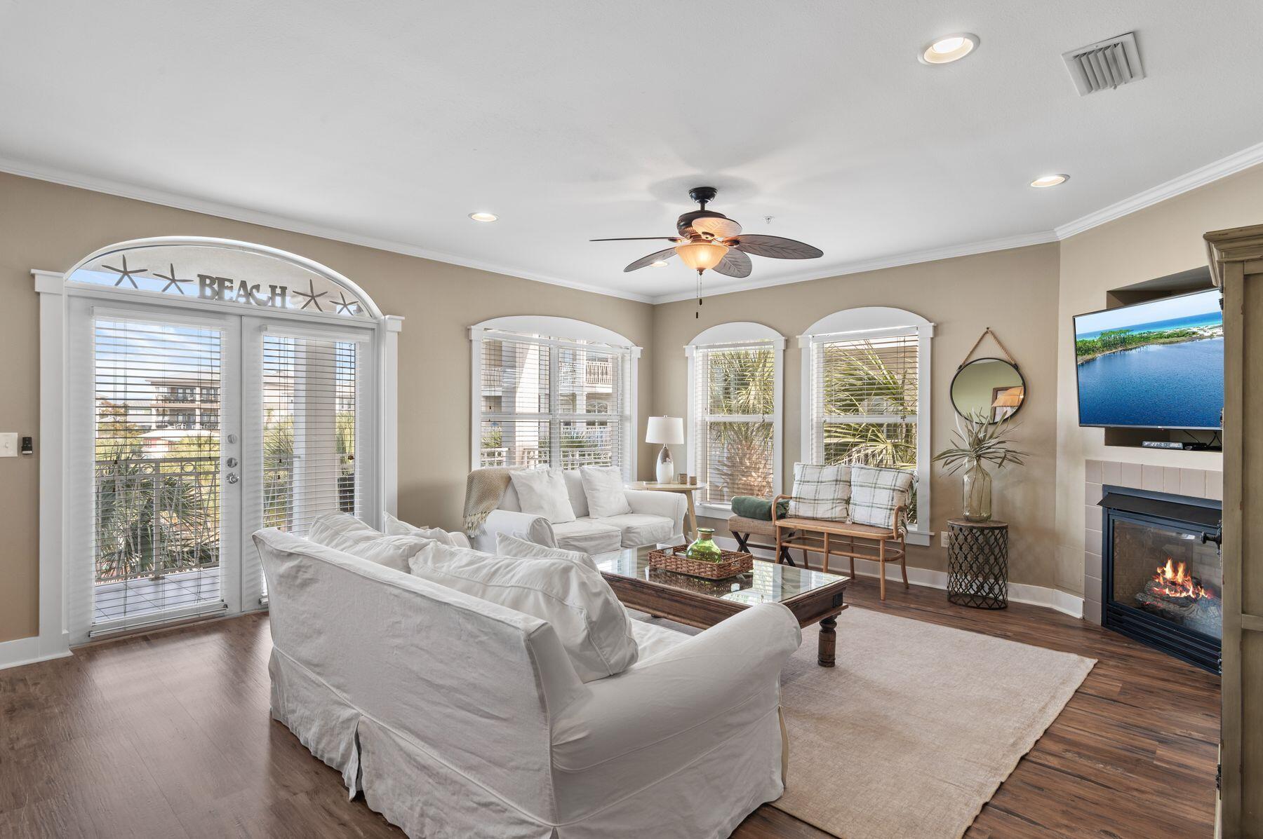 VILLAS AT SEACREST BEACH - Residential