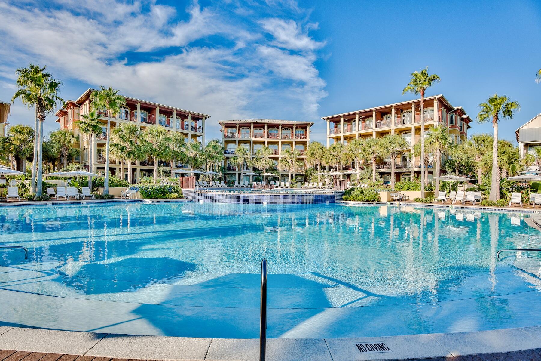 VILLAS AT SEACREST BEACH - Residential