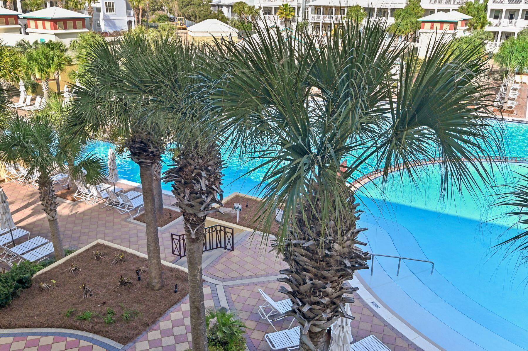 VILLAS AT SEACREST BEACH - Residential