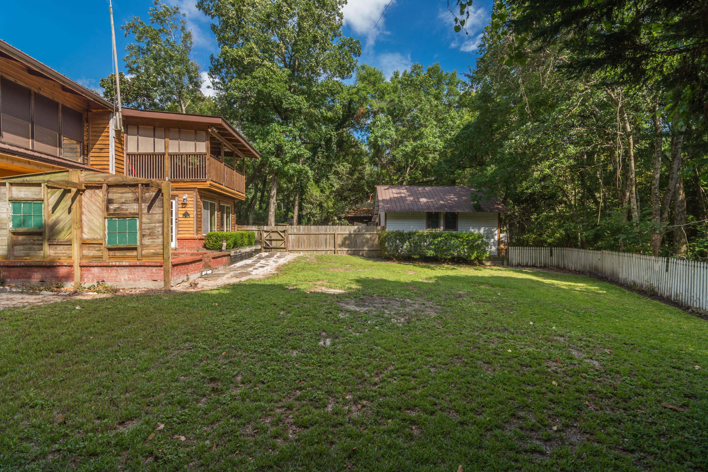 CHEROKEE - Residential