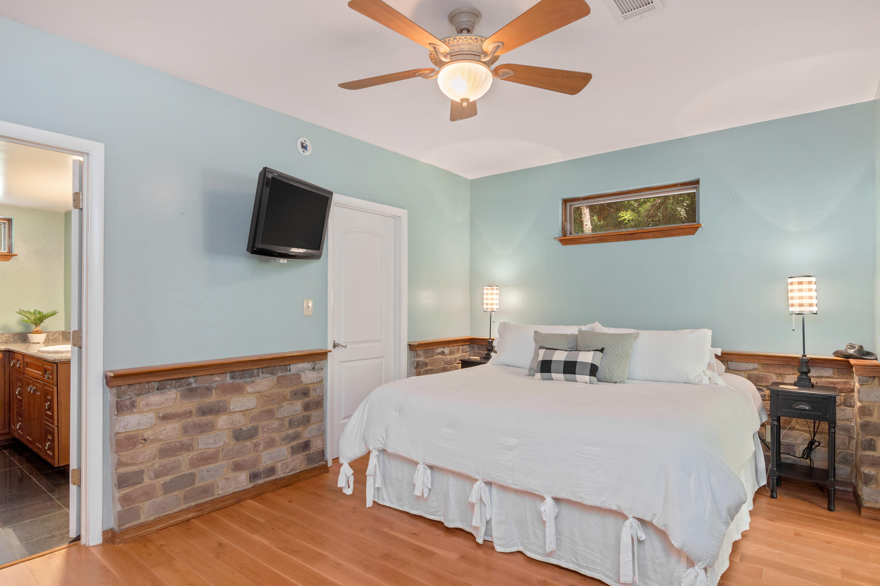 CHEROKEE - Residential