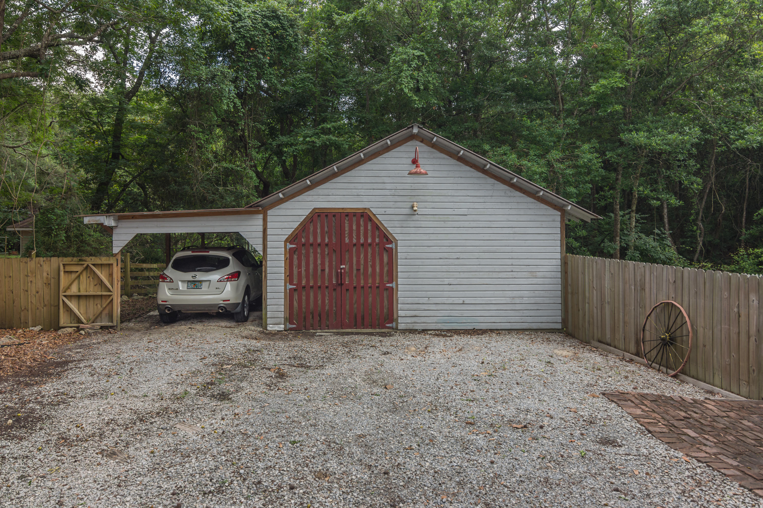 CHEROKEE - Residential