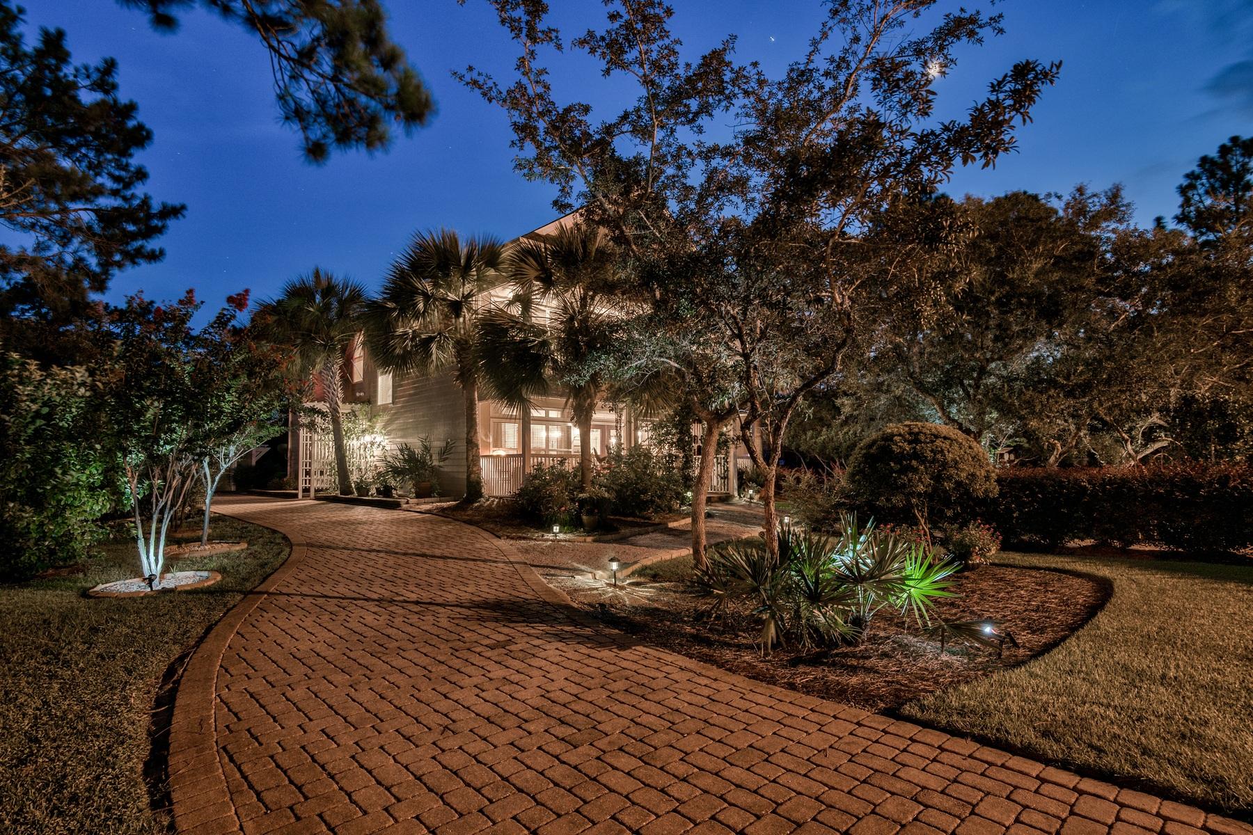 CREEKWATER BAY ESTATES UNREC - Residential