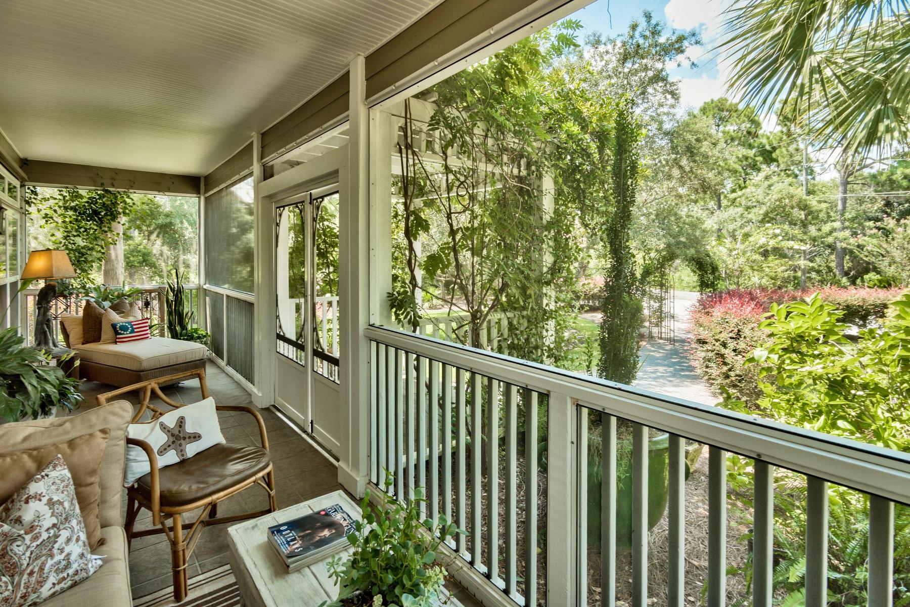 CREEKWATER BAY ESTATES UNREC - Residential