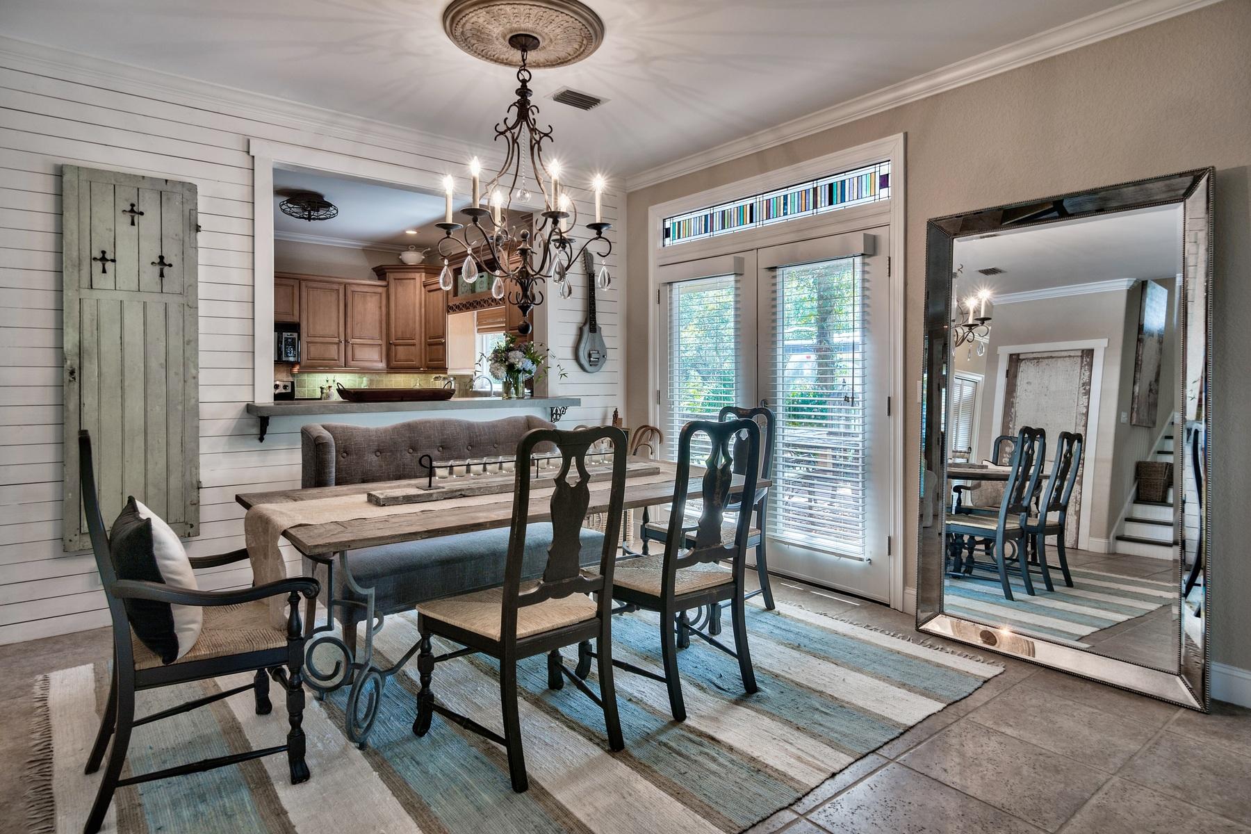 CREEKWATER BAY ESTATES UNREC - Residential