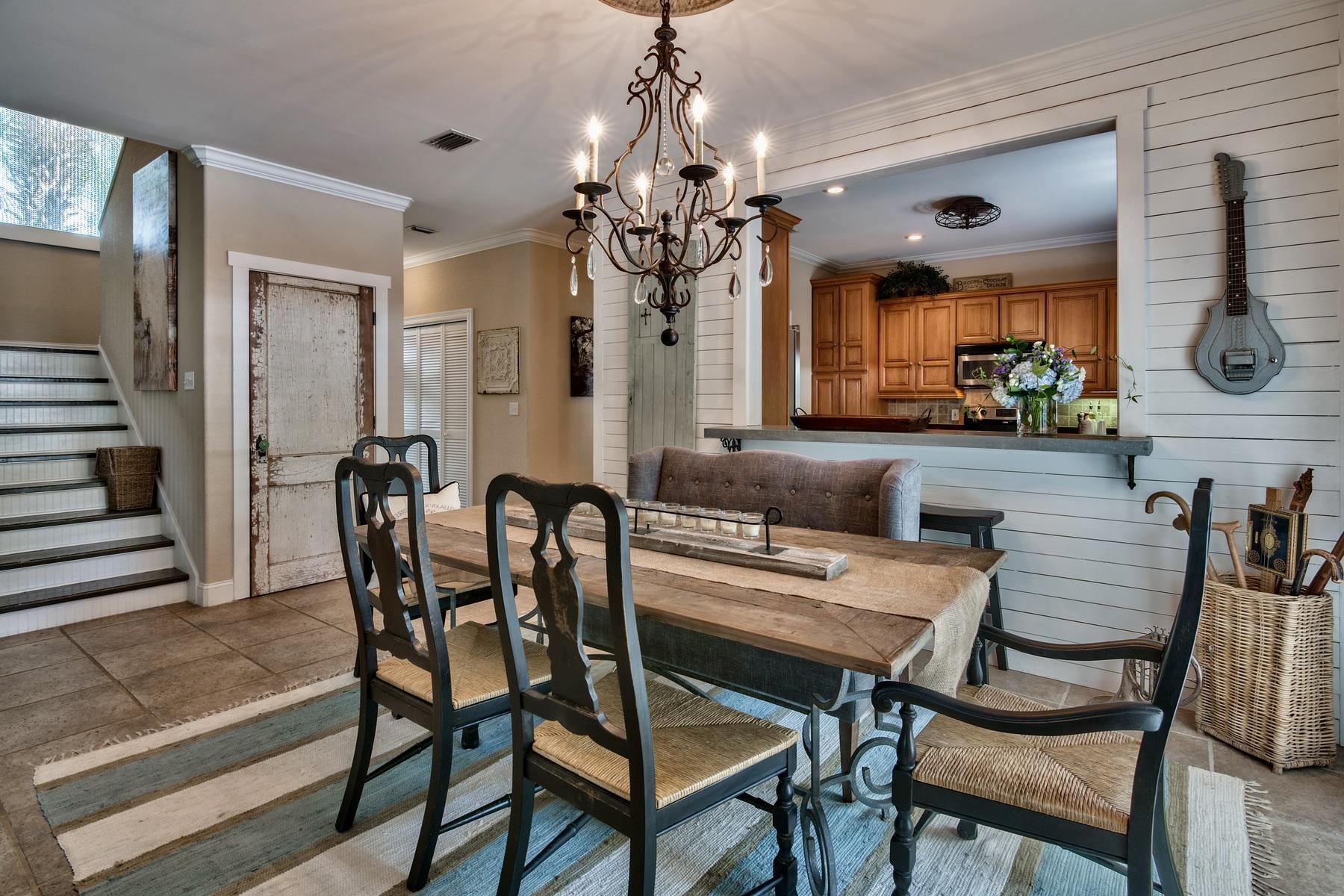 CREEKWATER BAY ESTATES UNREC - Residential