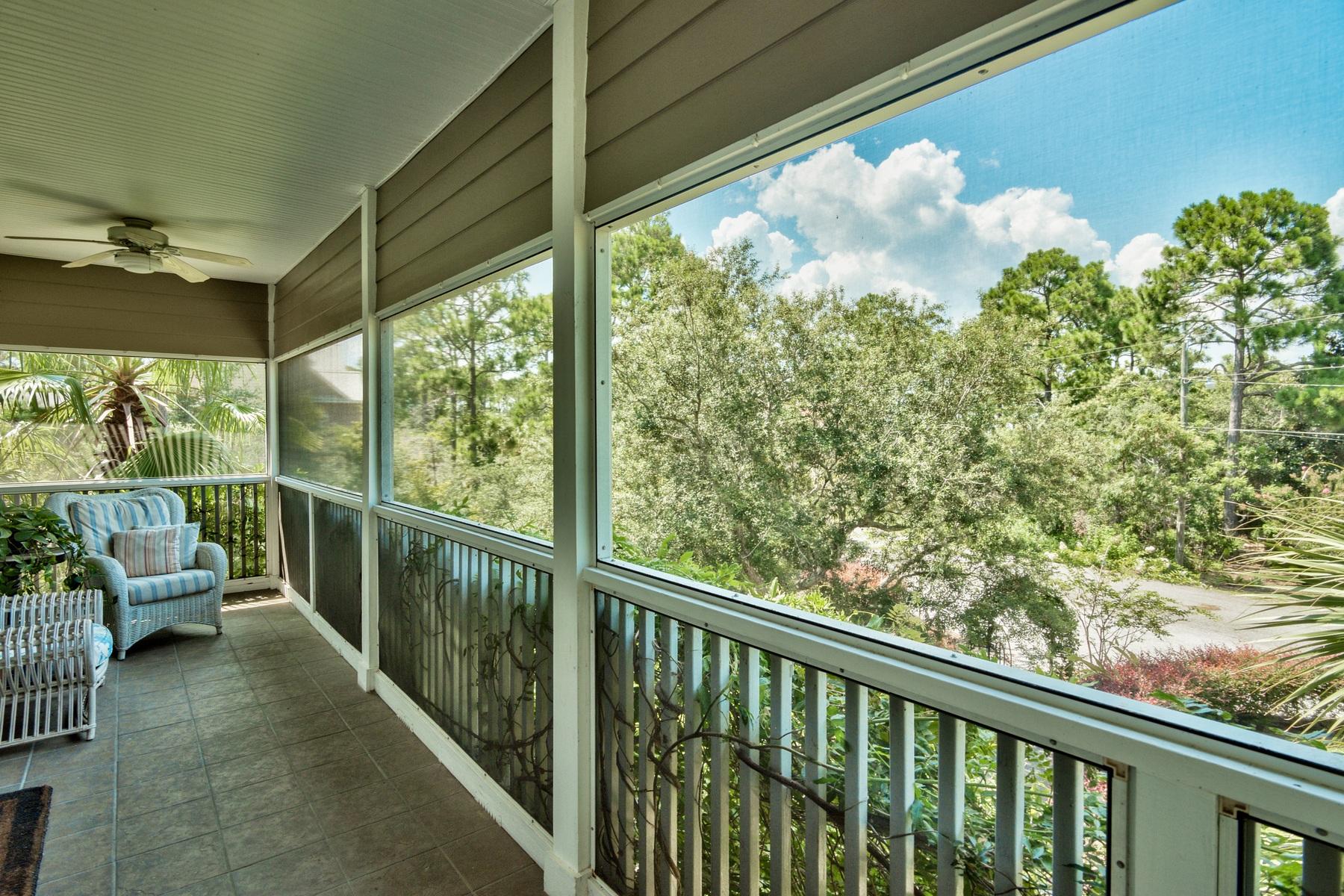 CREEKWATER BAY ESTATES UNREC - Residential