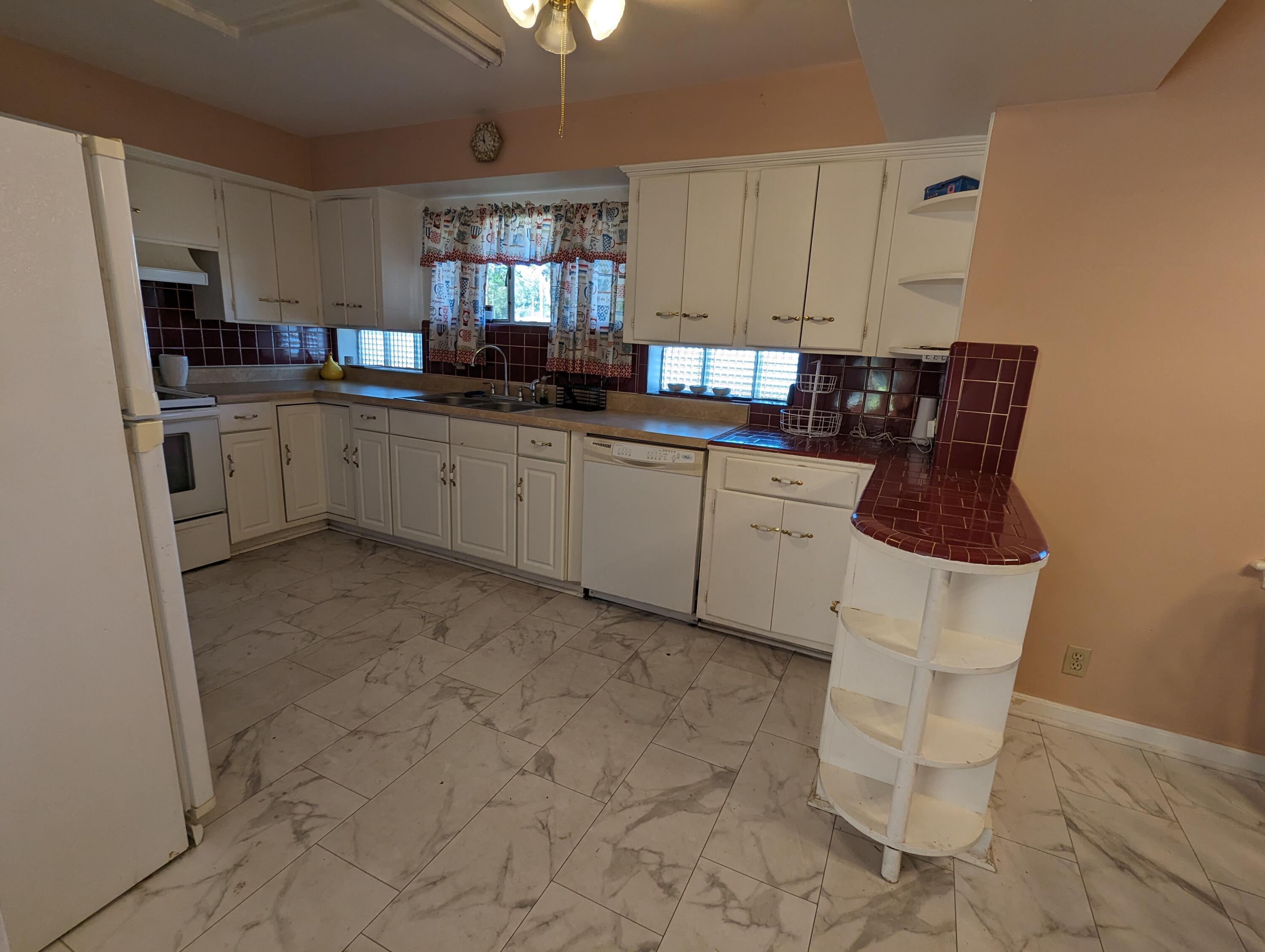 NORTHWOOD - Residential