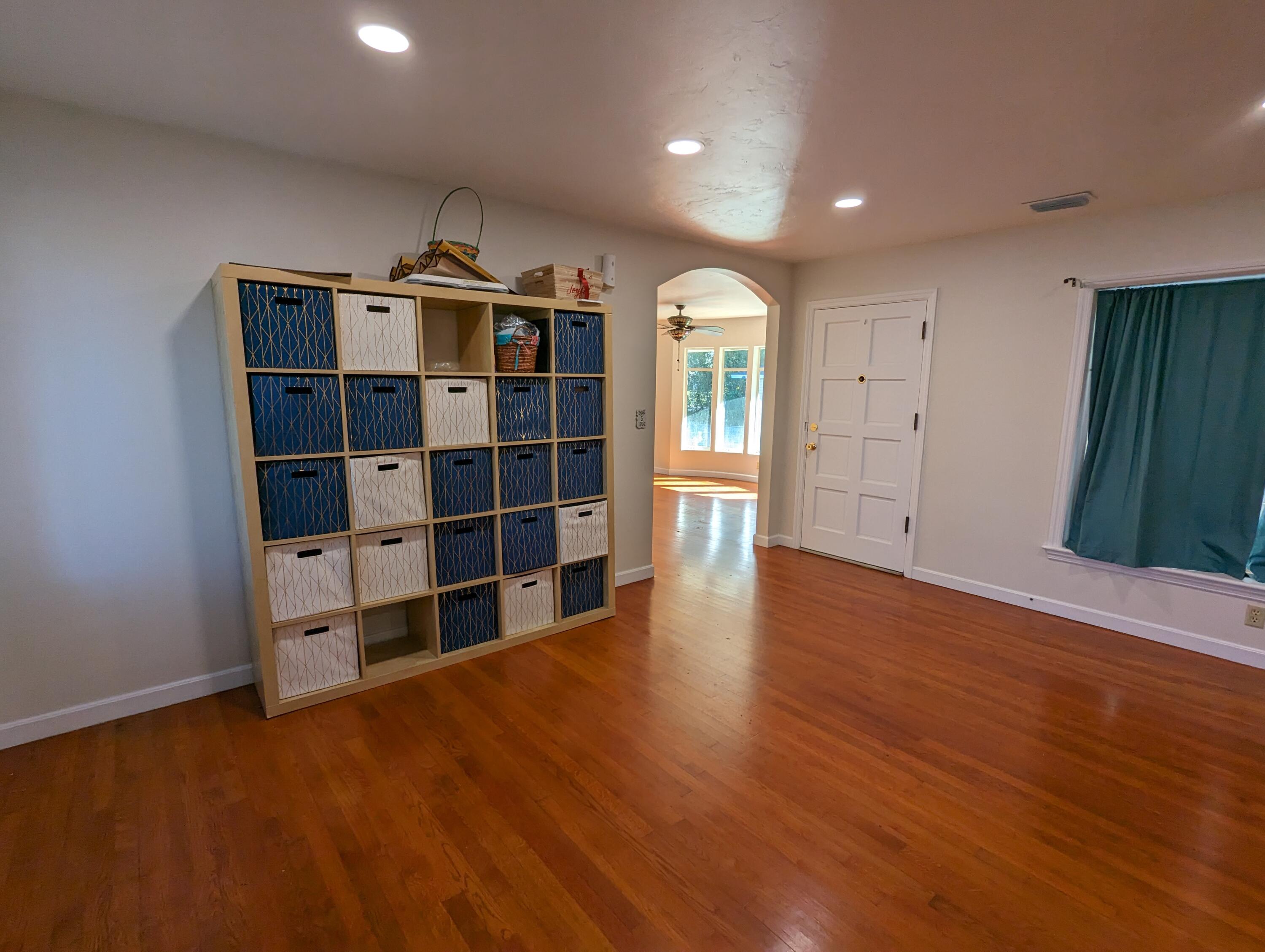 NORTHWOOD - Residential