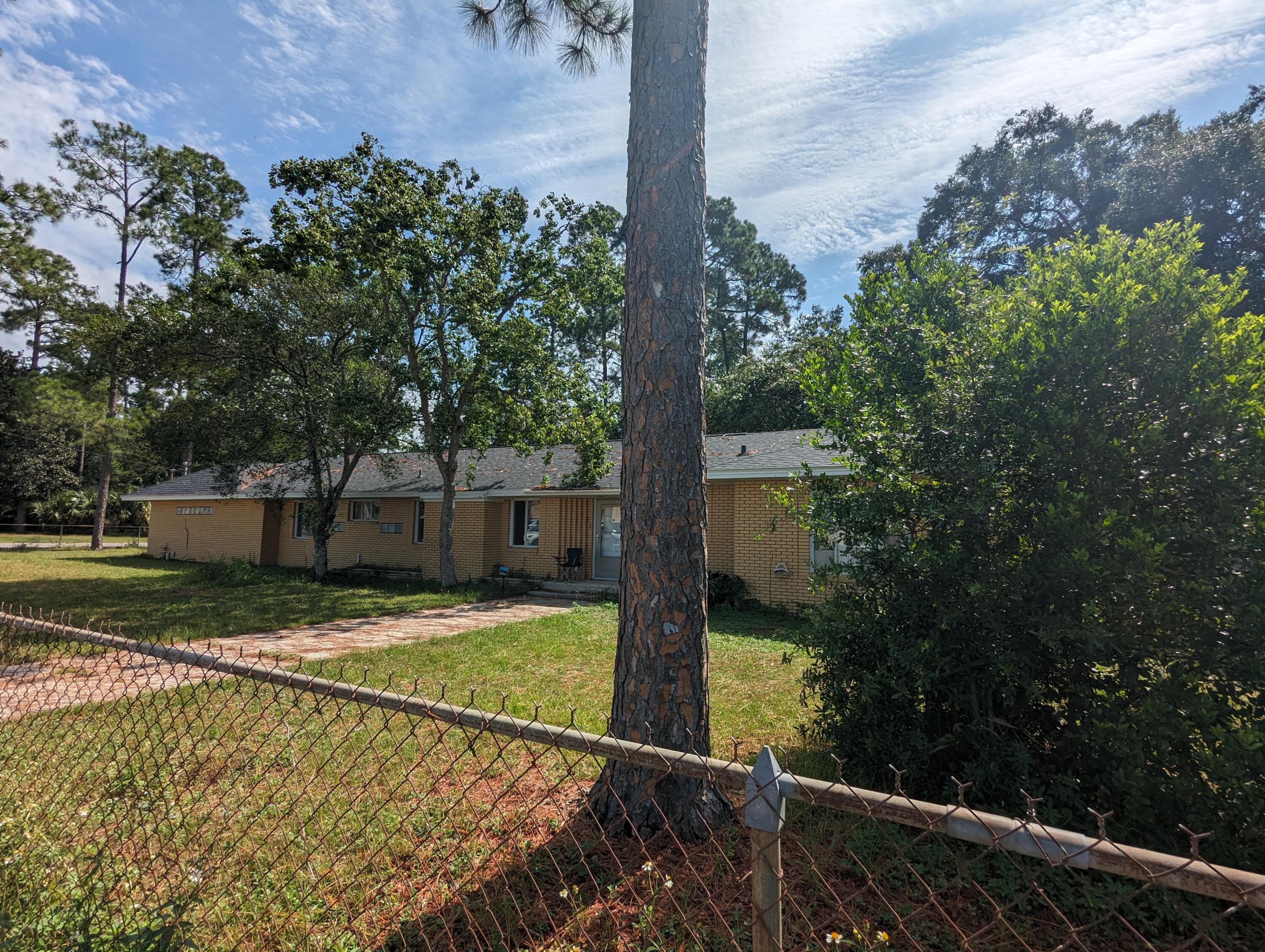 NORTHWOOD - Residential