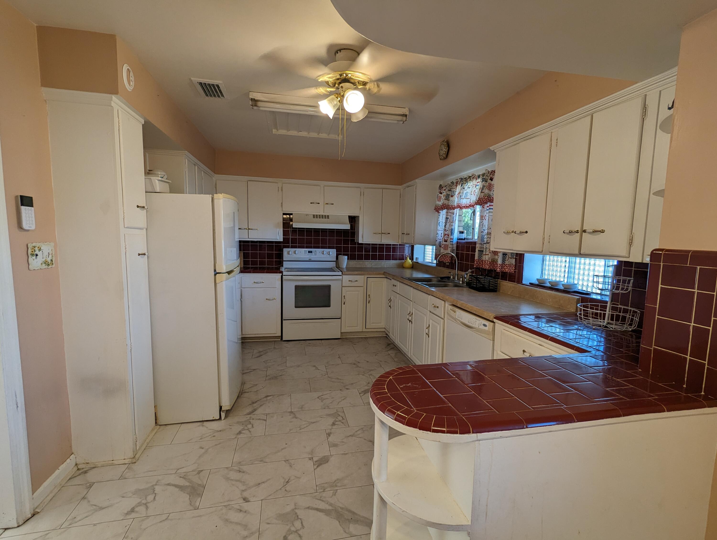 NORTHWOOD - Residential