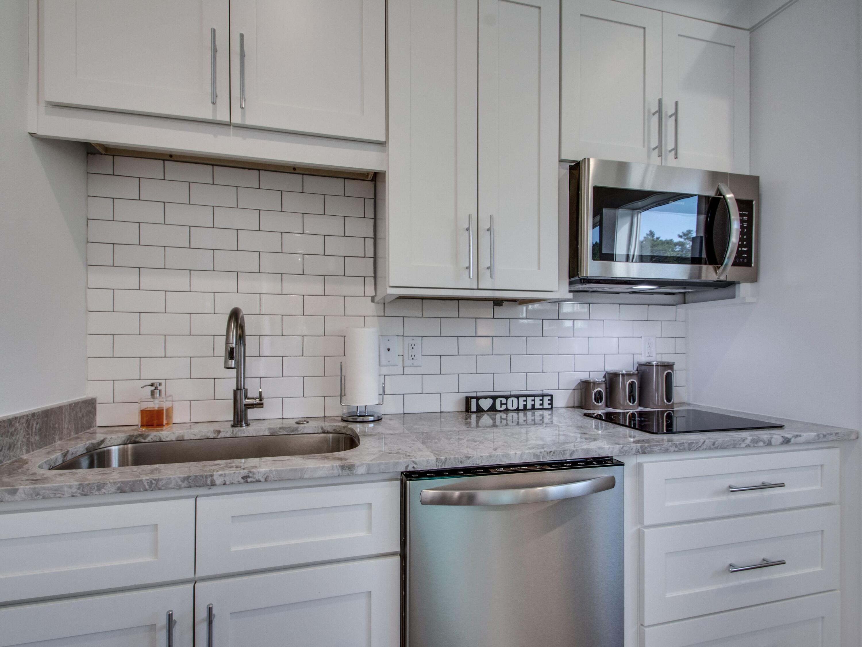 THE PINES OF BLUE MOUNTAIN BEACH - Residential