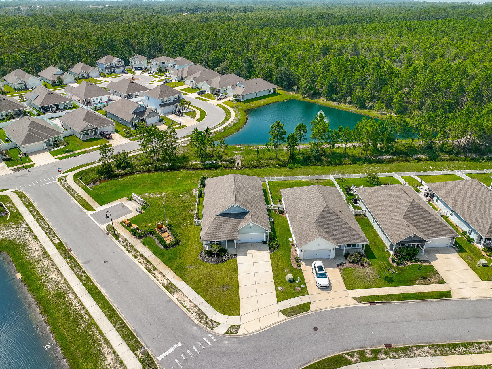 STONEGATE - Residential