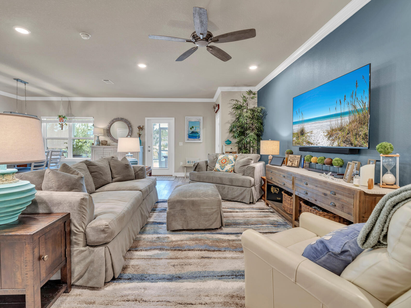 STONEGATE - Residential