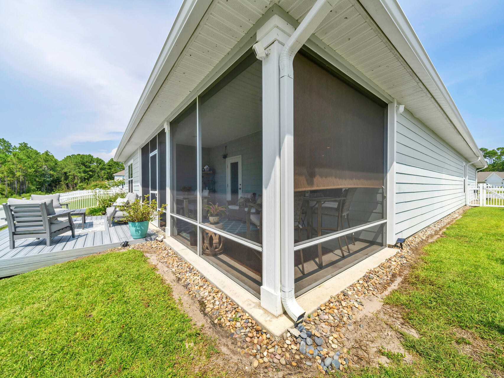 STONEGATE - Residential