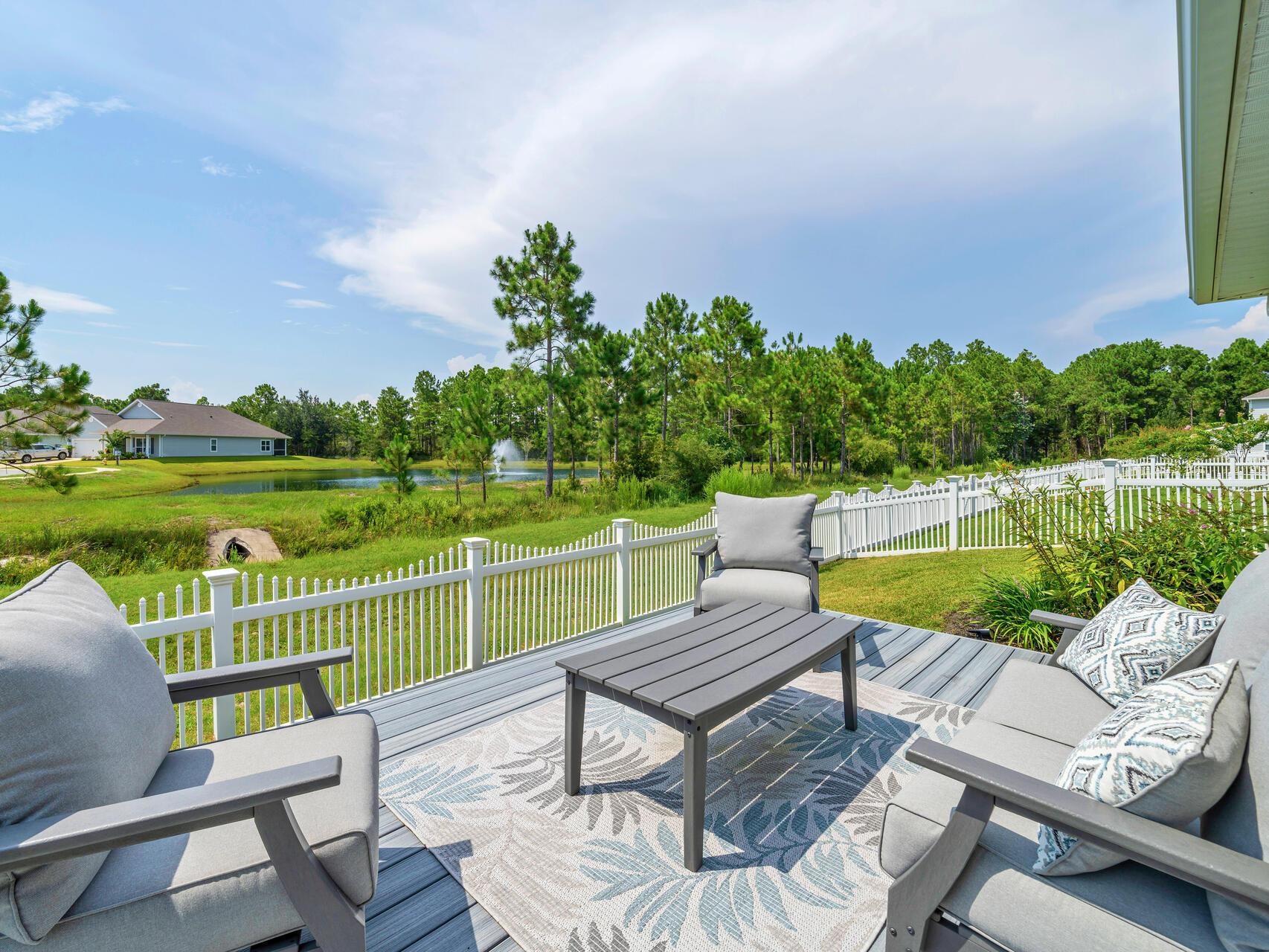 STONEGATE - Residential