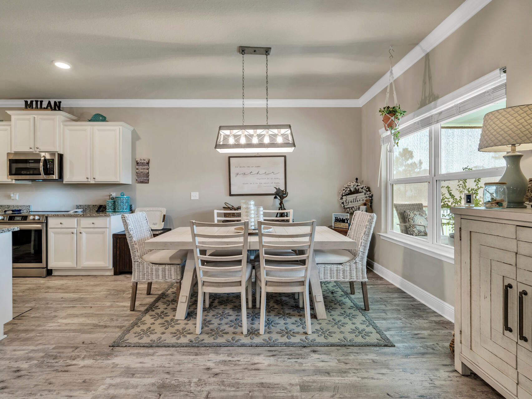 STONEGATE - Residential