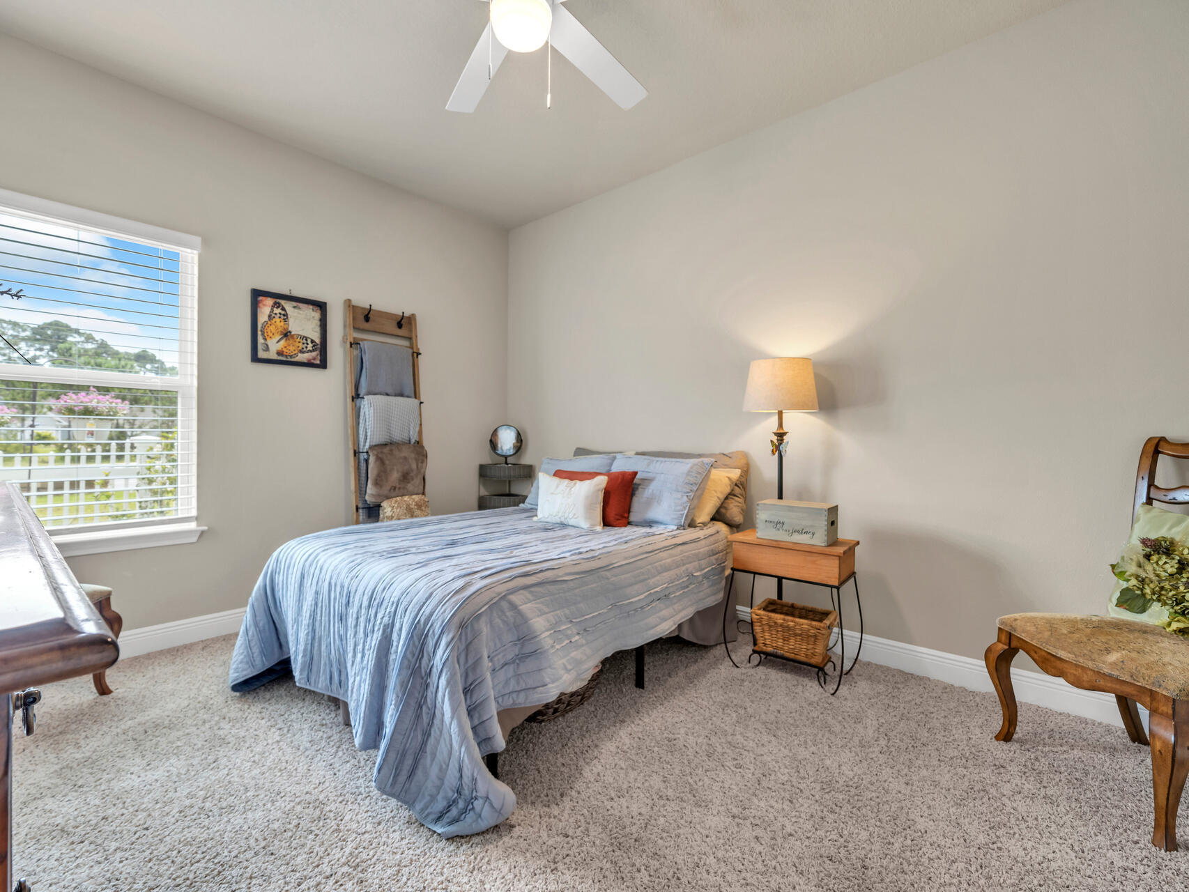 STONEGATE - Residential